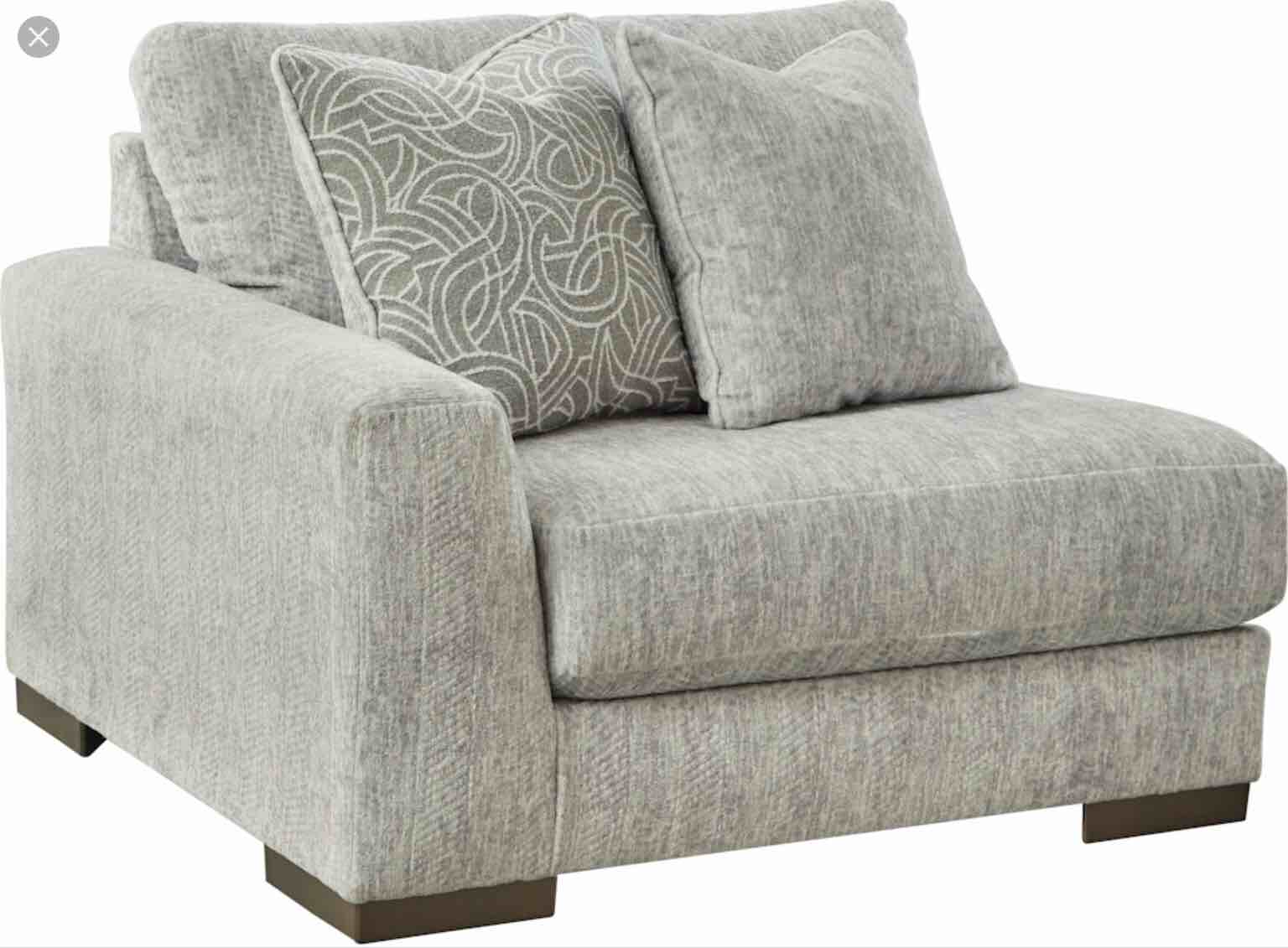 Regent Park Laf Corner Chair