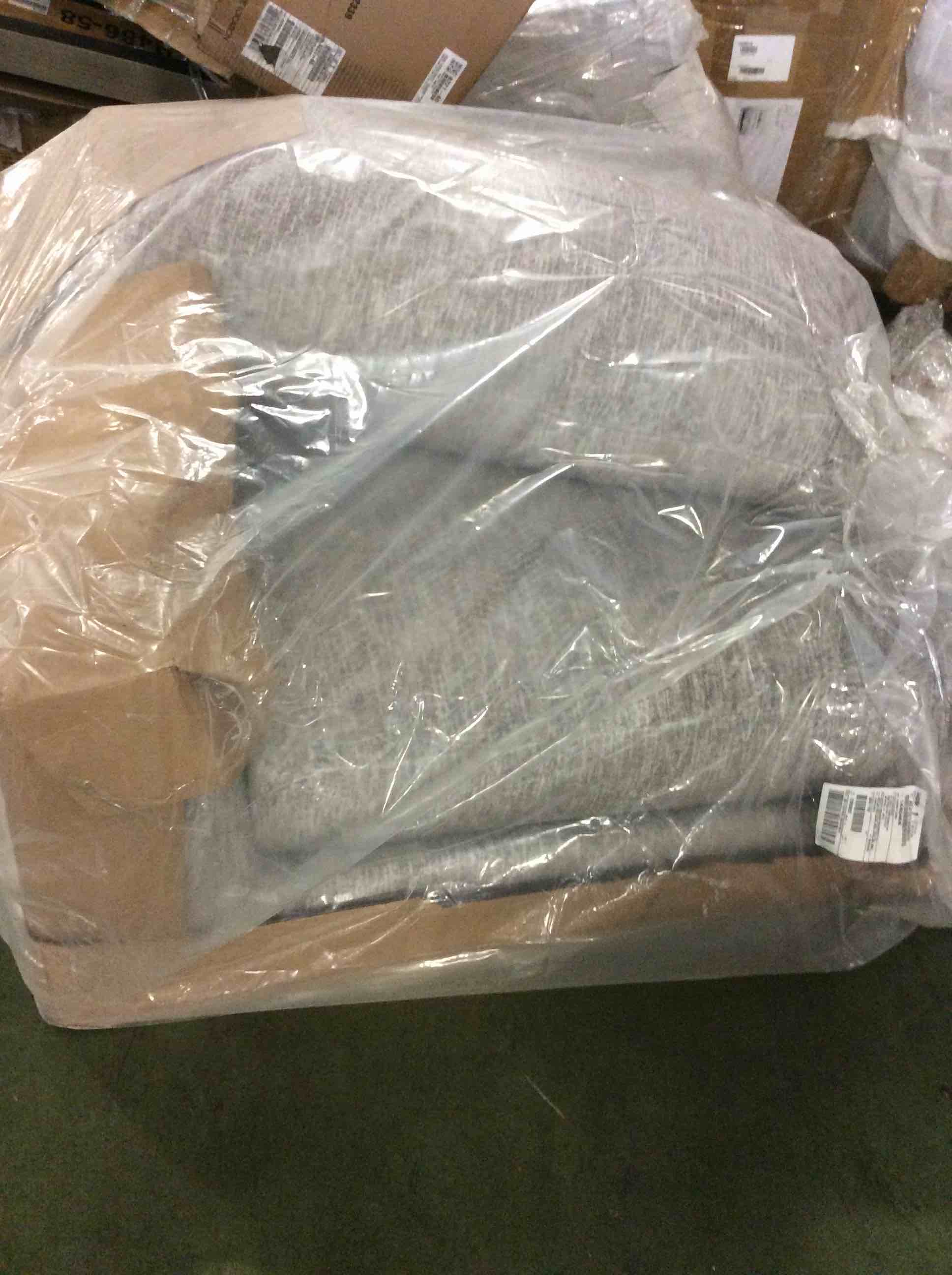 https://s3.amazonaws.com/lotting-images-prod/bidfta/PPE5062802_1782224462824.jpeg