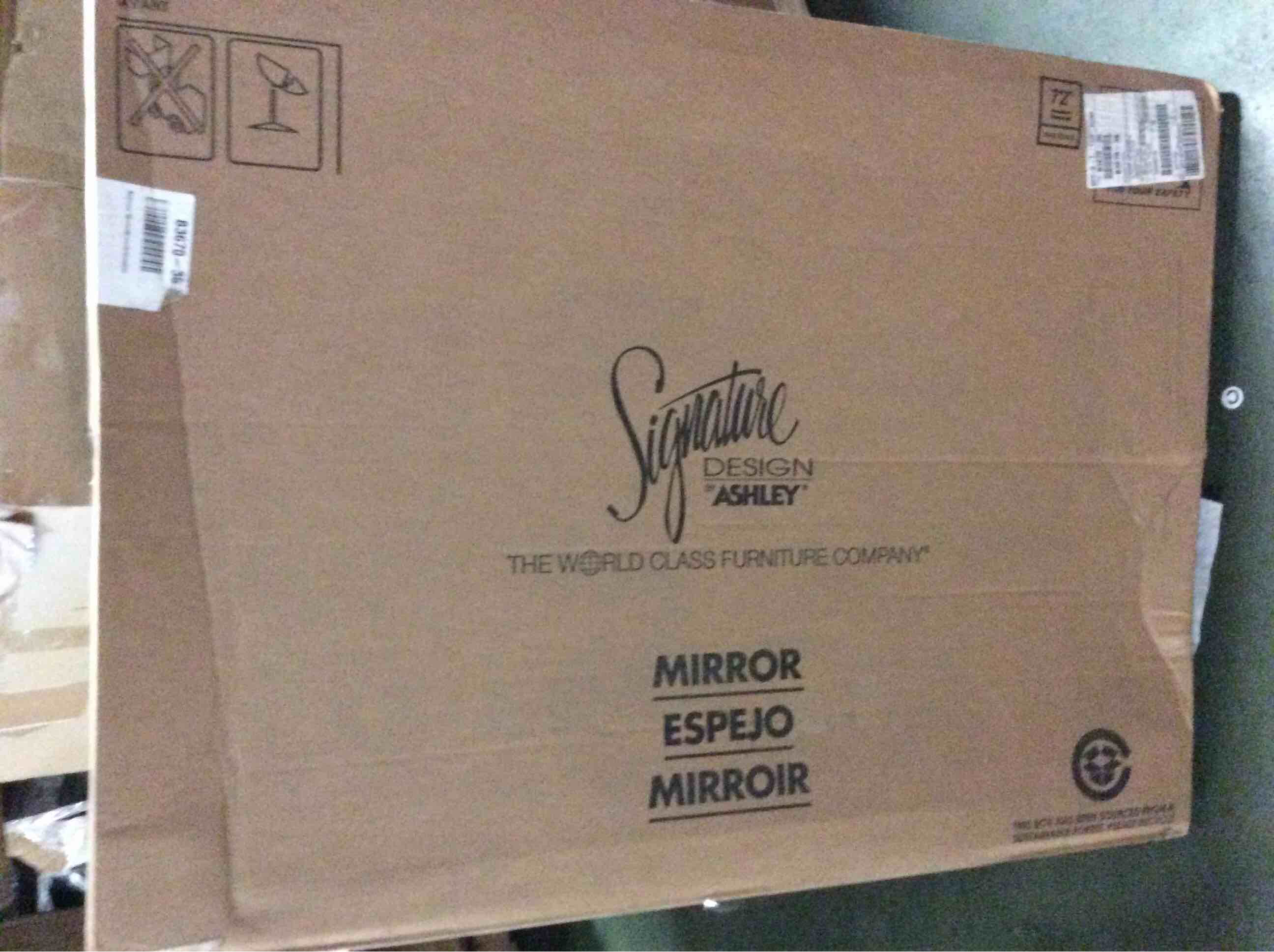 https://s3.amazonaws.com/lotting-images-prod/bidfta/PPE5062813_1782227603206.jpeg