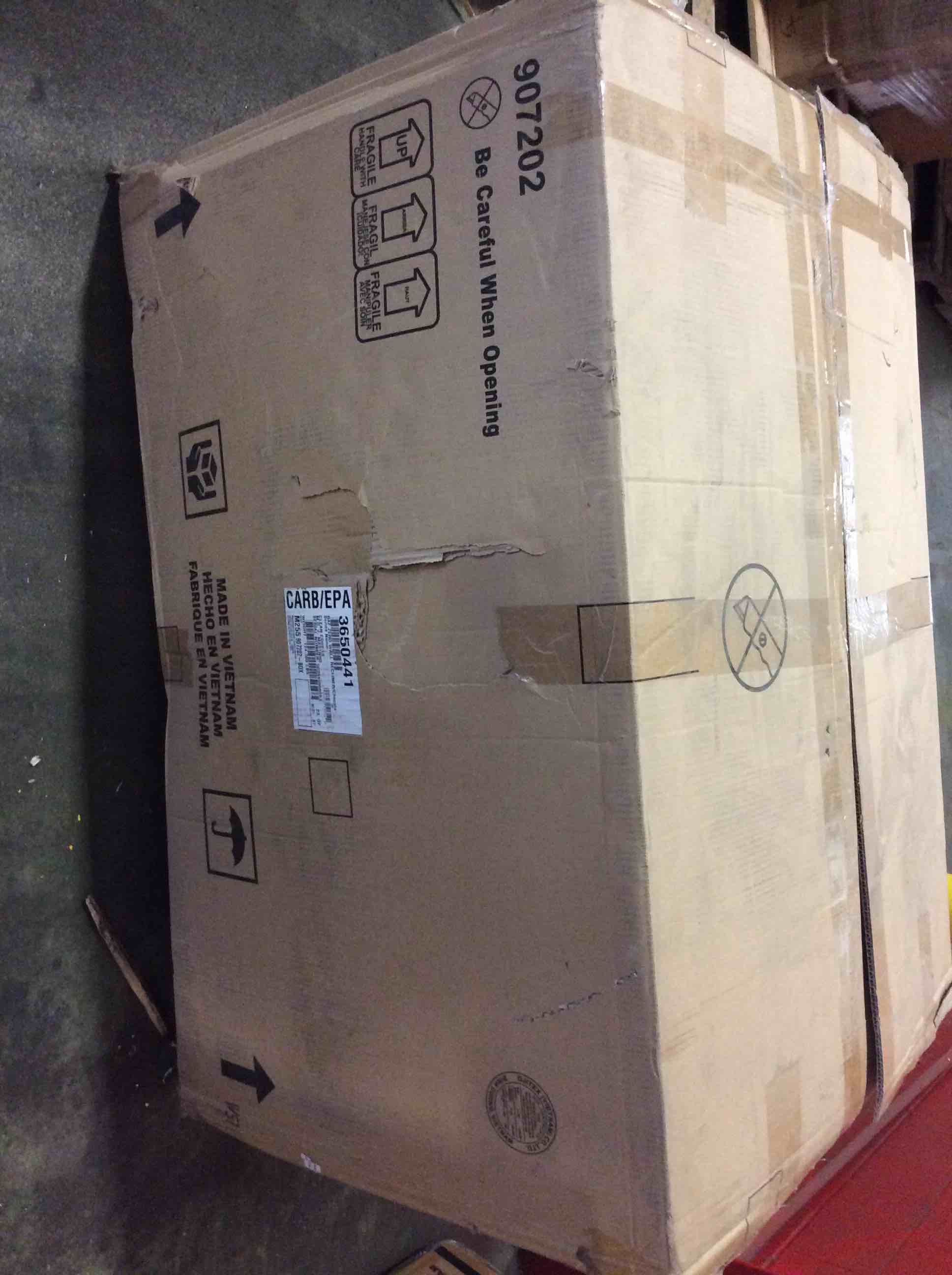 https://s3.amazonaws.com/lotting-images-prod/bidfta/PPE5062817_1782229198019.jpeg