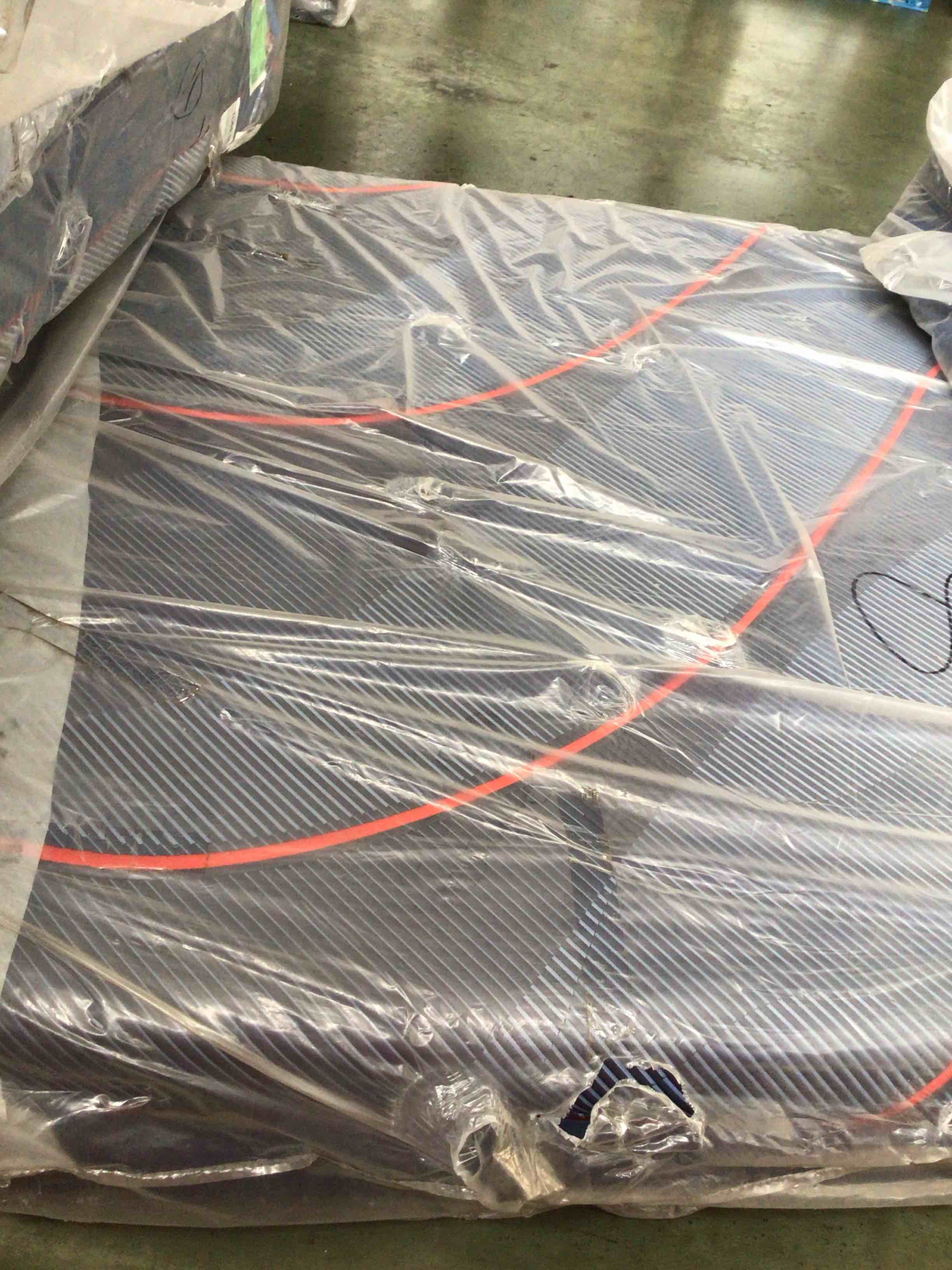 https://s3.amazonaws.com/lotting-images-prod/bidfta/PPE5063237_1782833181194.jpeg