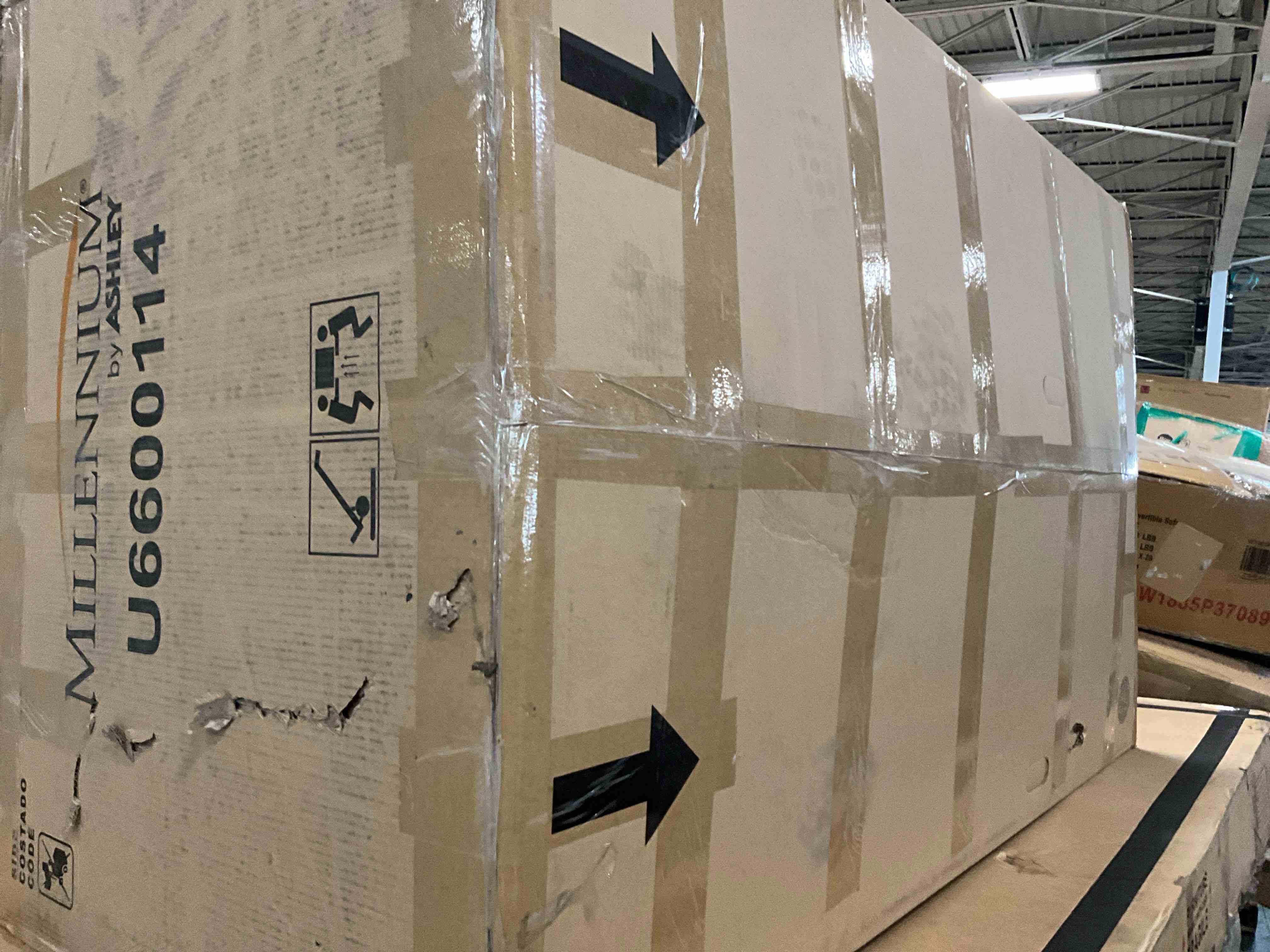 https://s3.amazonaws.com/lotting-images-prod/bidfta/PPE5063270_1782830618569.jpeg