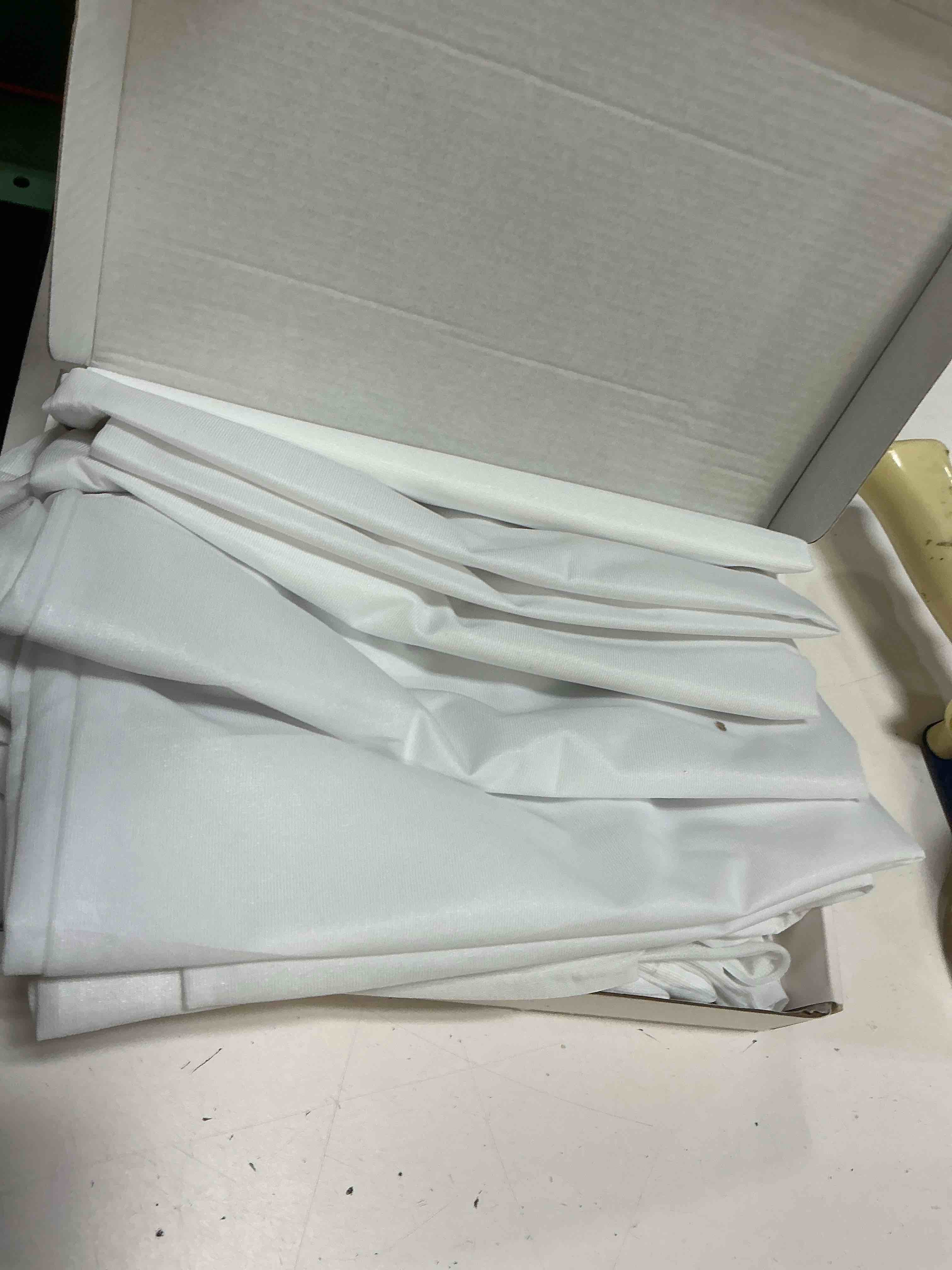 Condition photo showing Good Condition for flxxie microfiber waterproof pillow protectors with hidden quiet zipper  breathable and super soft pillow cases covers  white  king  20 x30   4-pack
