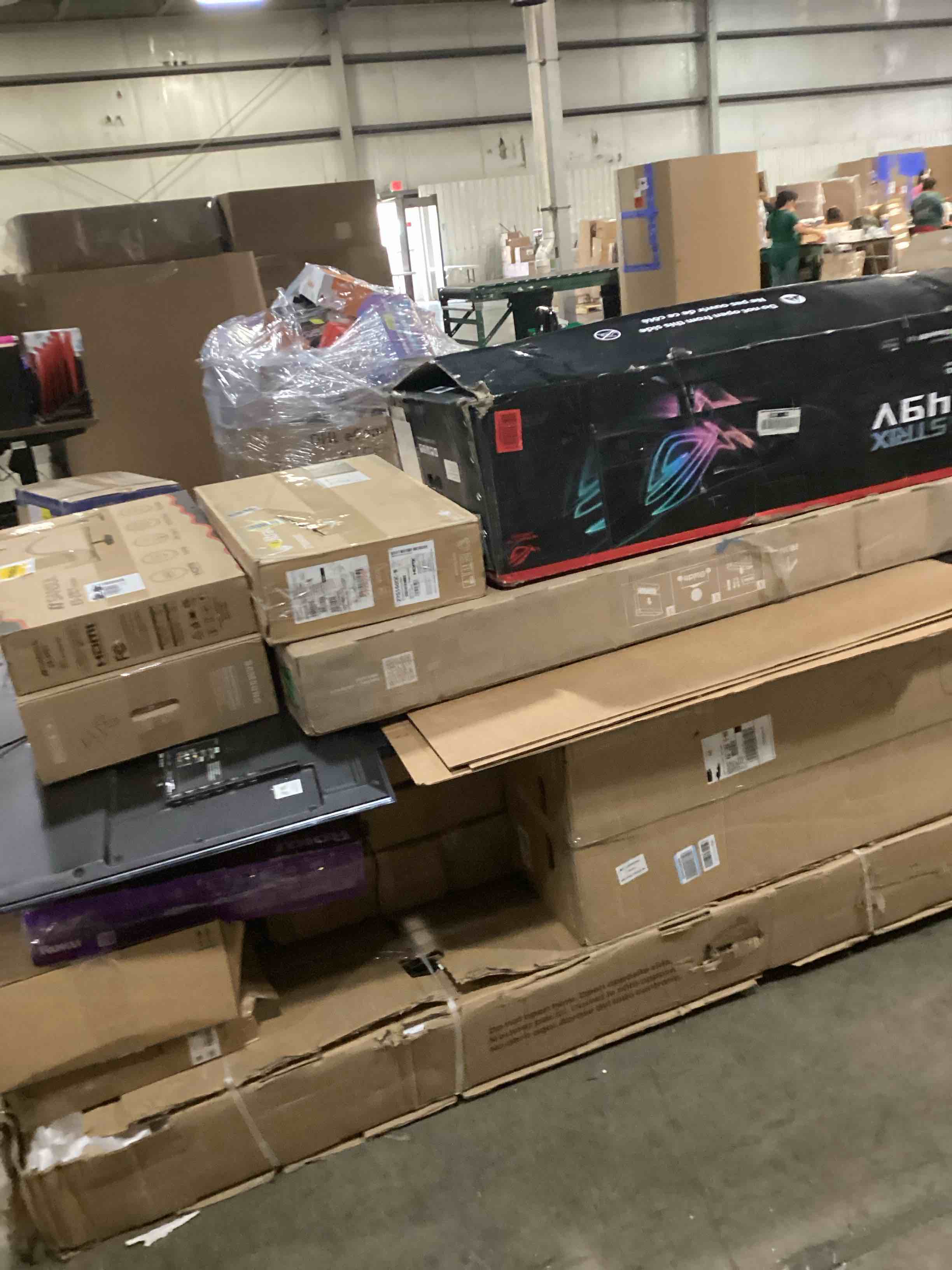 assortment of defective electronics for parts 