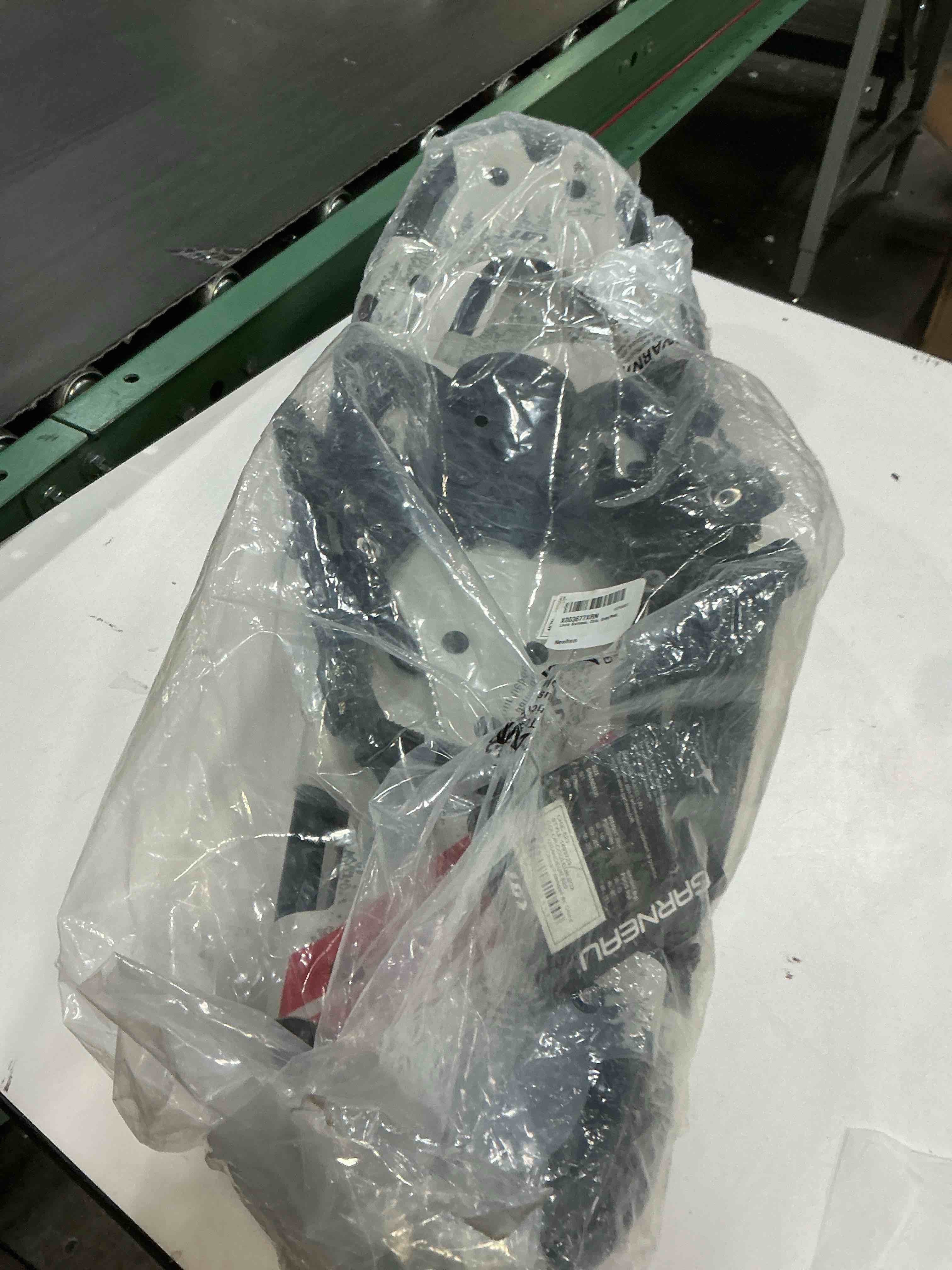 Condition photo showing Good Condition for louis garneau chic snowshoe