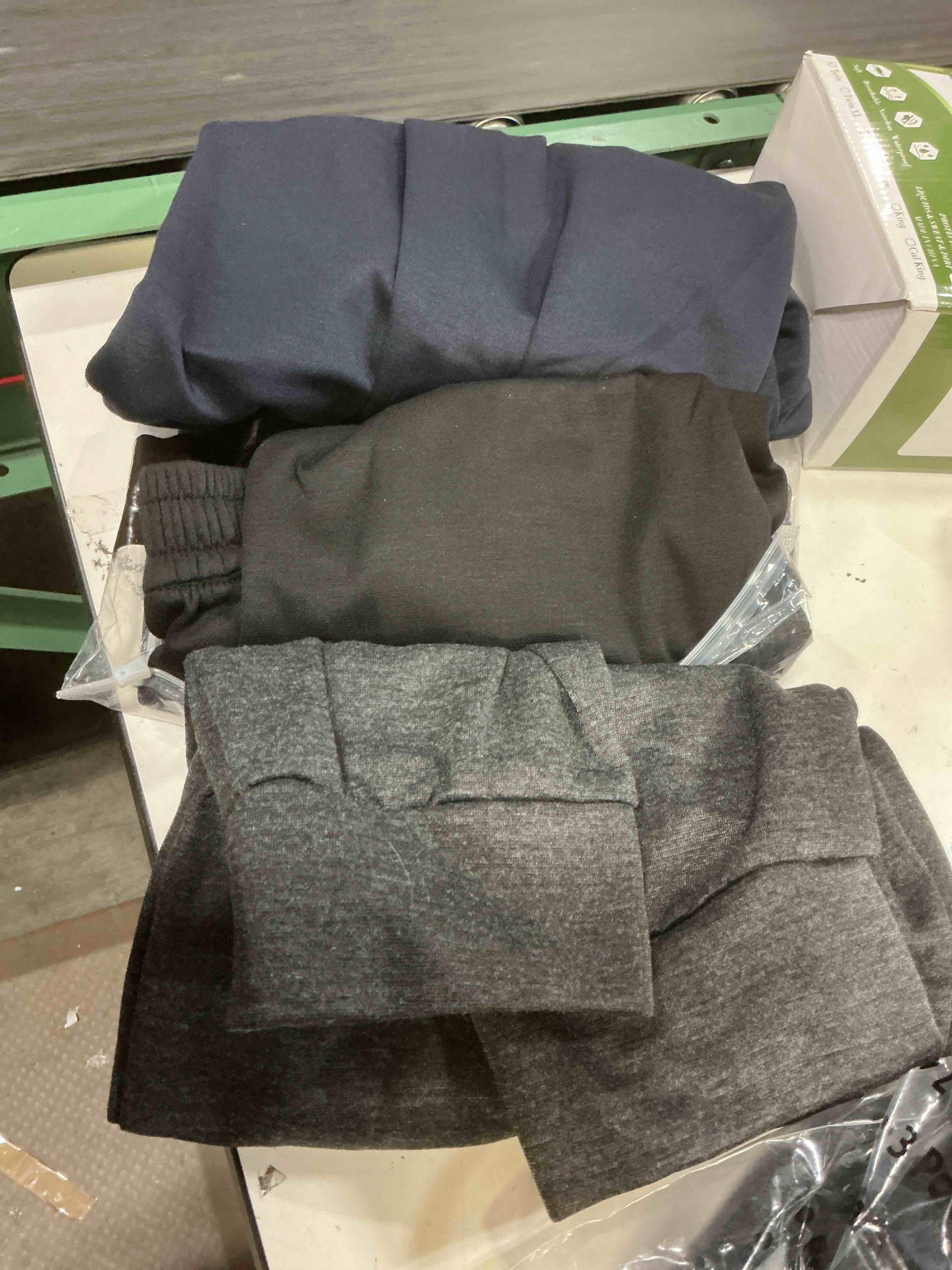 Condition photo showing Good Condition for ((size s))pure champ mens sweatpants 3 pack fleece active athletic workout jogger sweatpants for men with zipper pocket size s-3xl