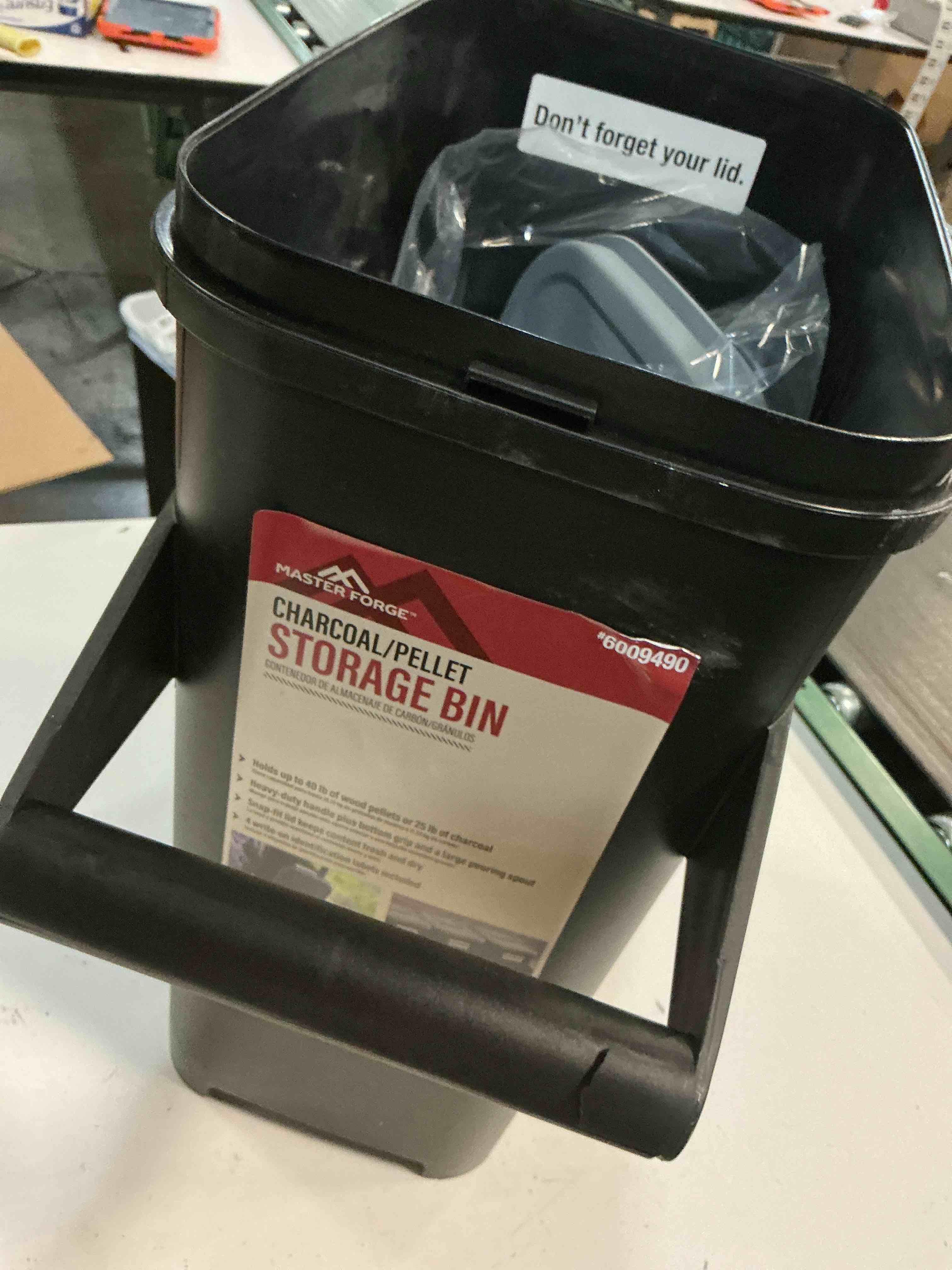 Condition photo showing As Is for master forge 1 count storage container 40423lws