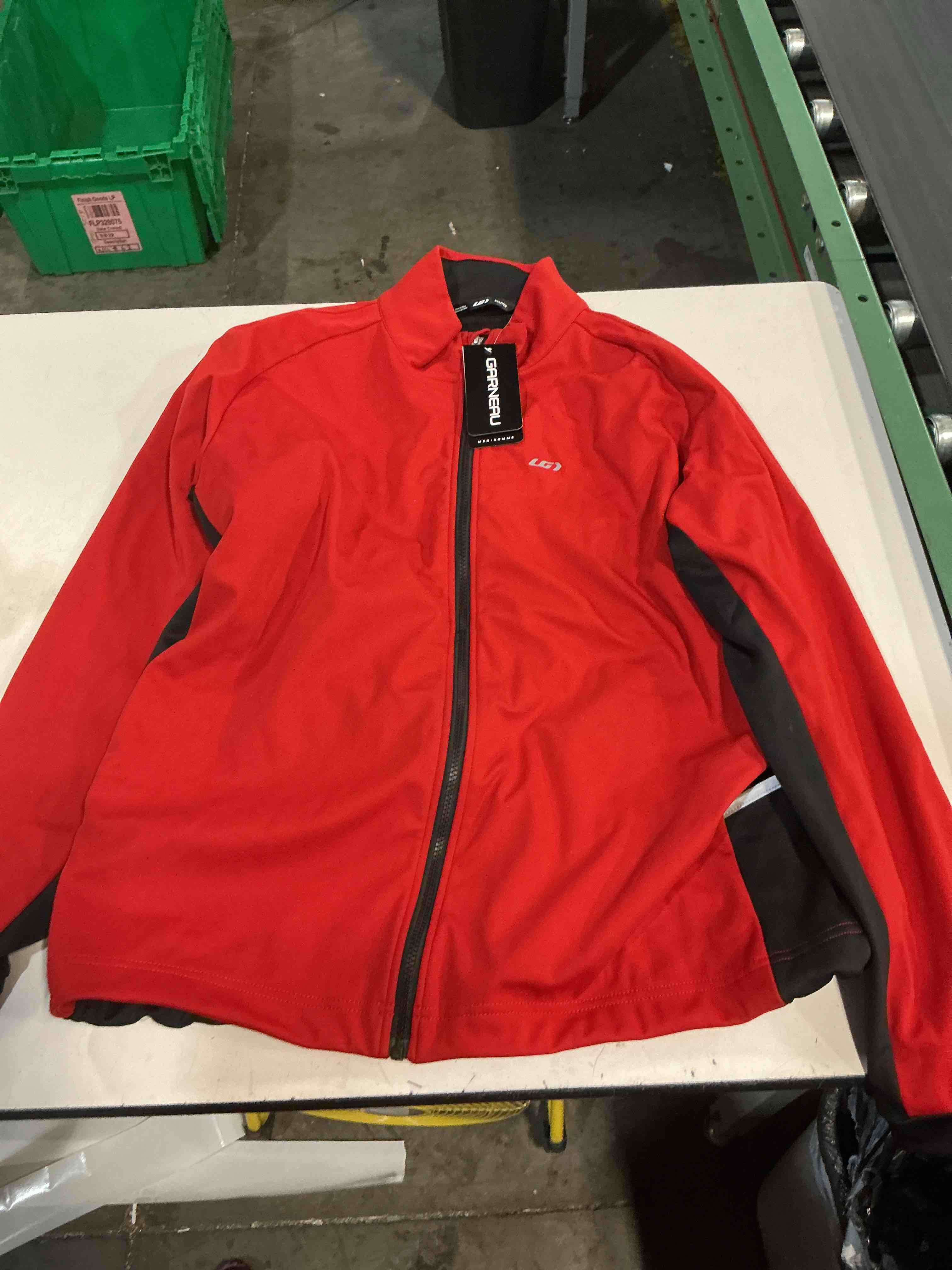 Condition photo showing New/Like New for remco jacket xxl red and black 