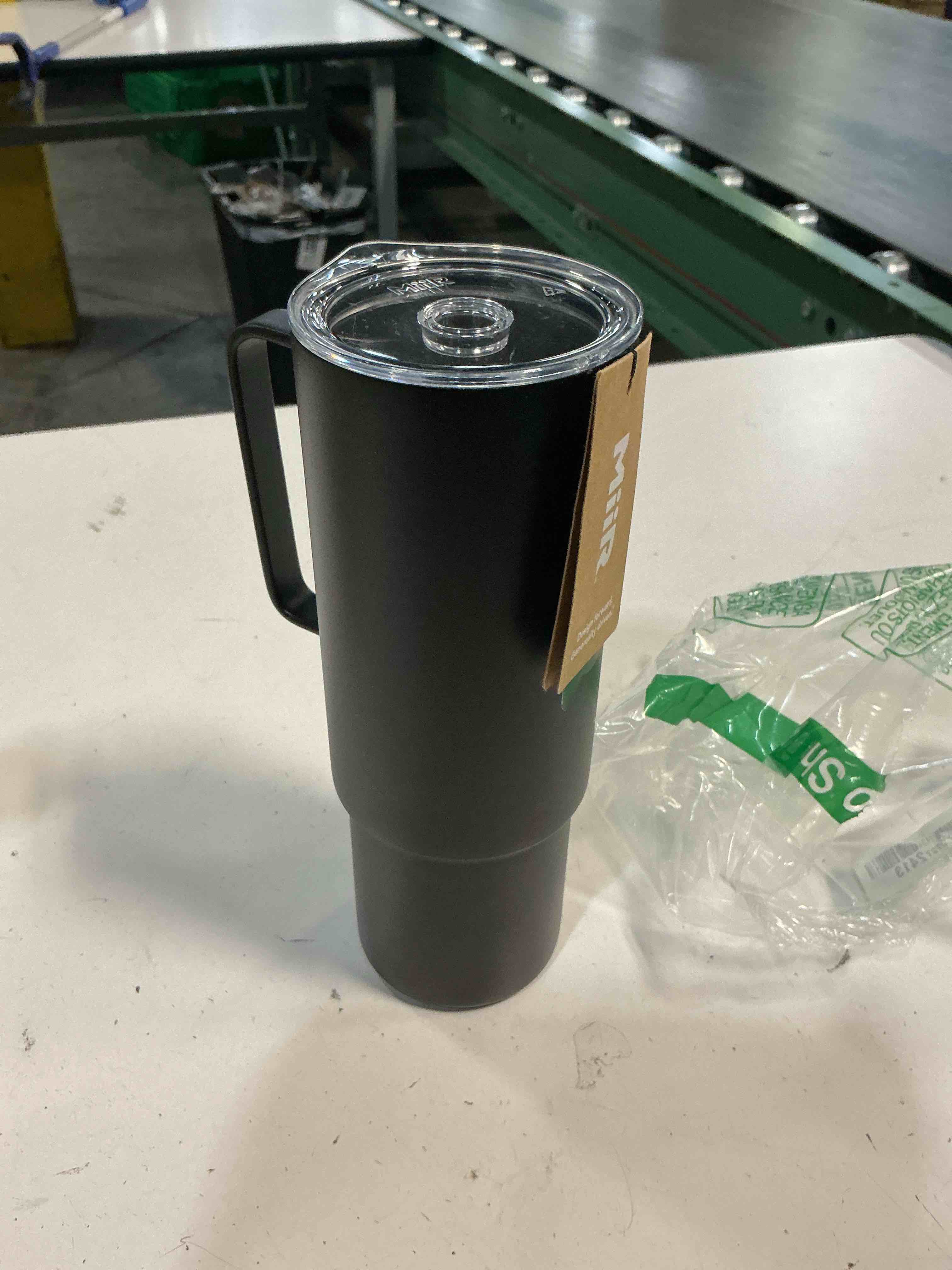 https://s3.amazonaws.com/lotting-images-prod/bidfta/PPE5093876_1777317954550.jpeg