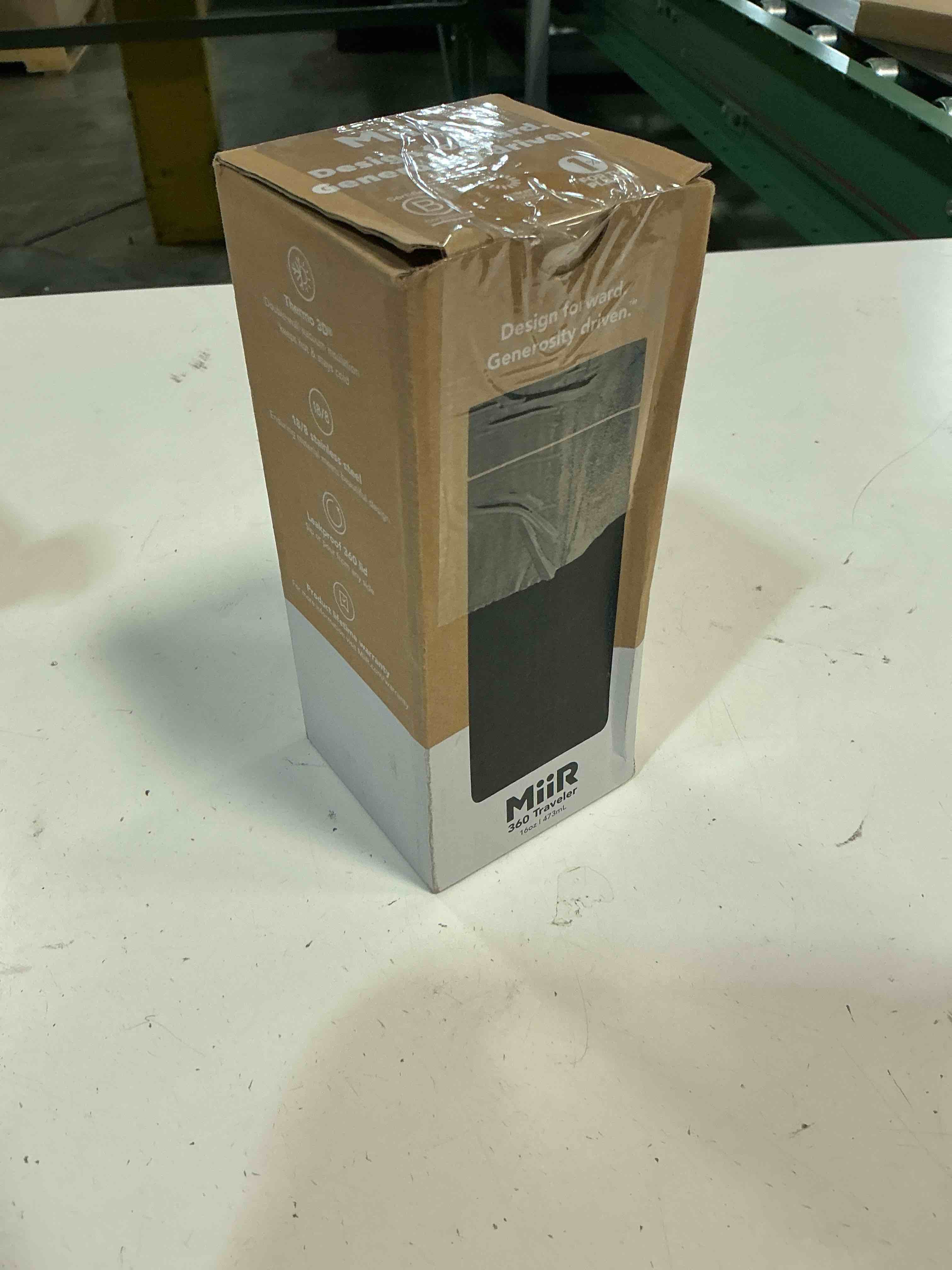 https://s3.amazonaws.com/lotting-images-prod/bidfta/PPE5093901_1777319631532.jpeg