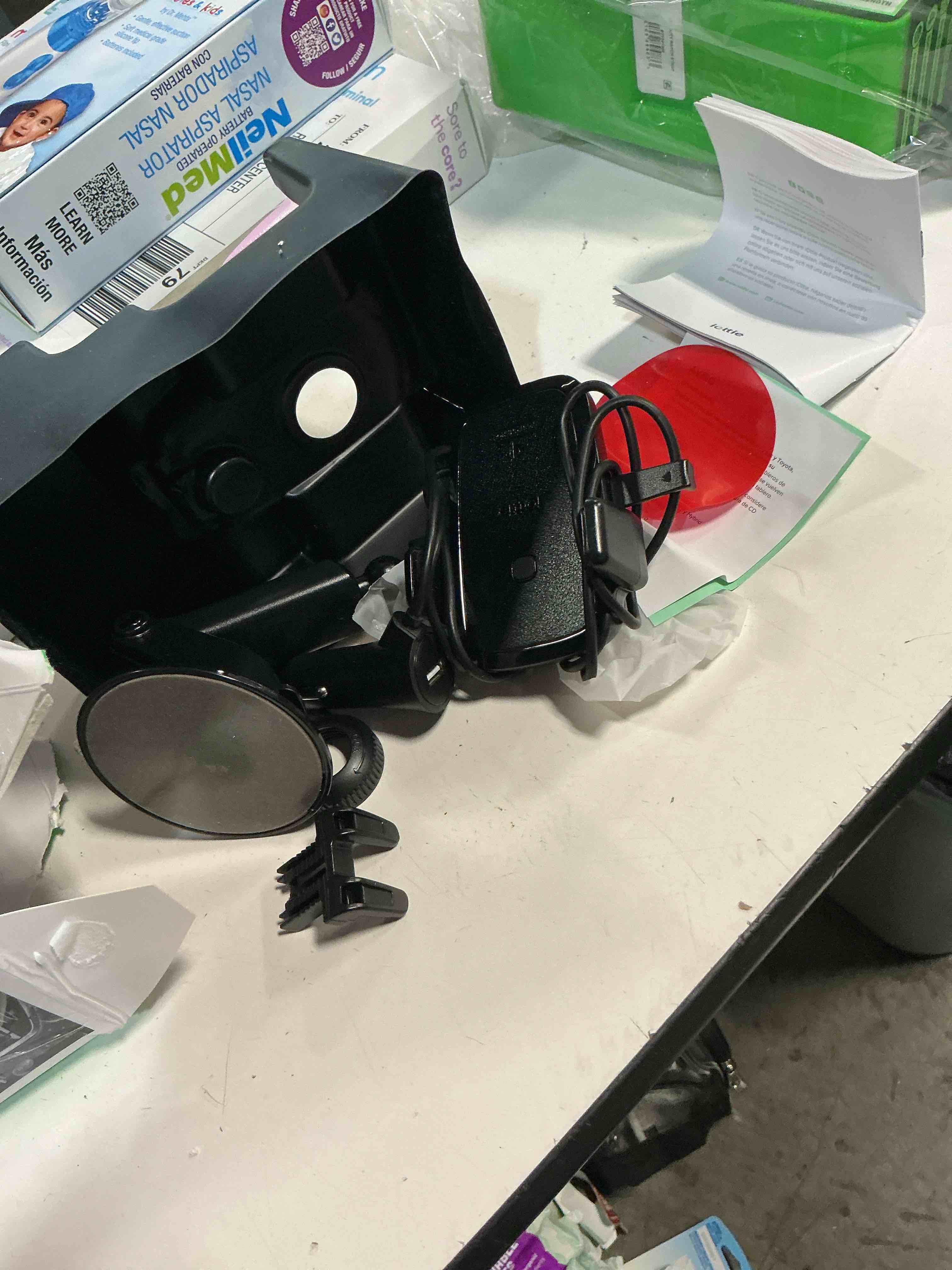 https://s3.amazonaws.com/lotting-images-prod/bidfta/PPE5093967_1777381207953.jpeg