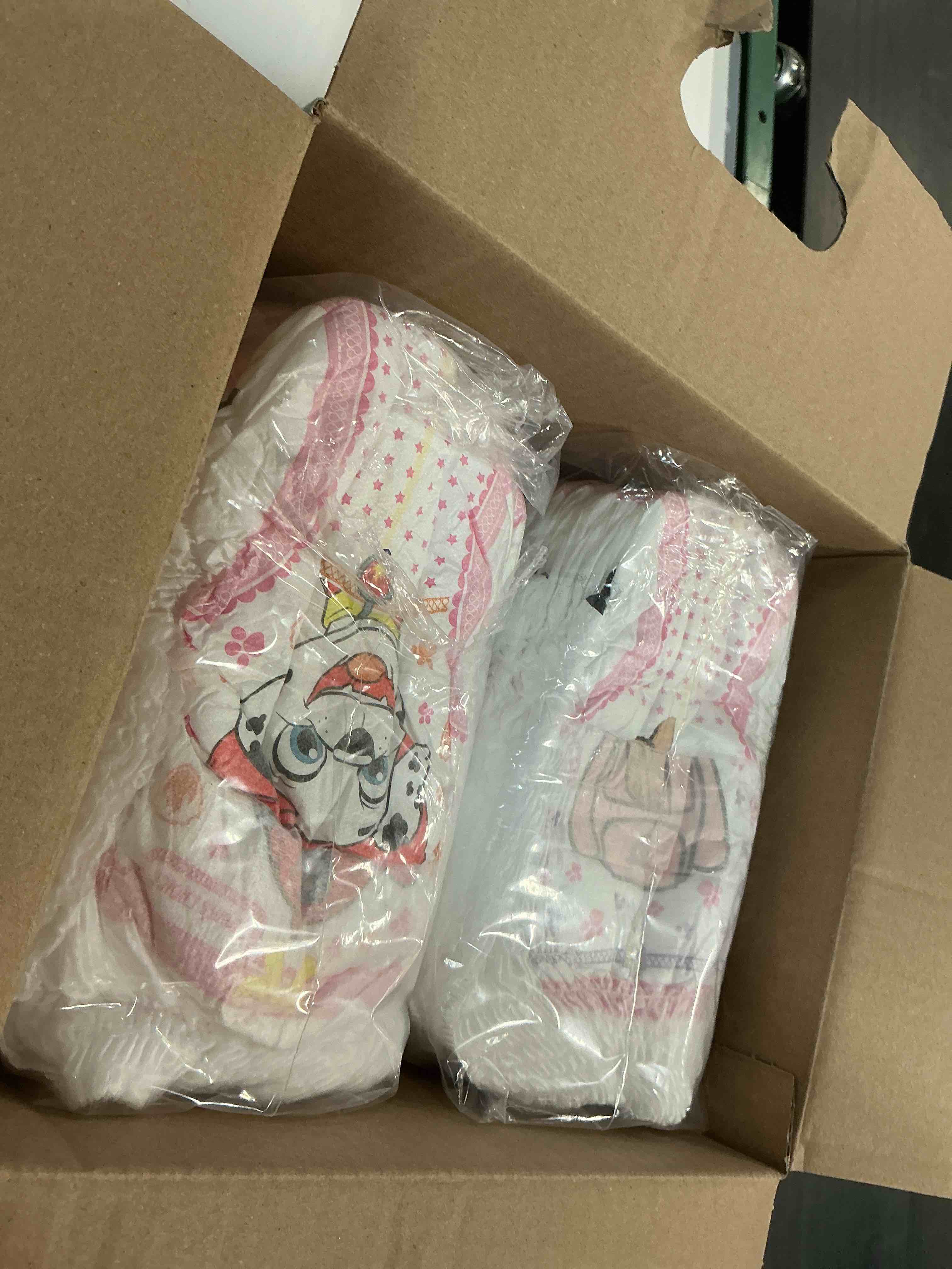 https://s3.amazonaws.com/lotting-images-prod/bidfta/PPE5093986_1777383596307.jpeg