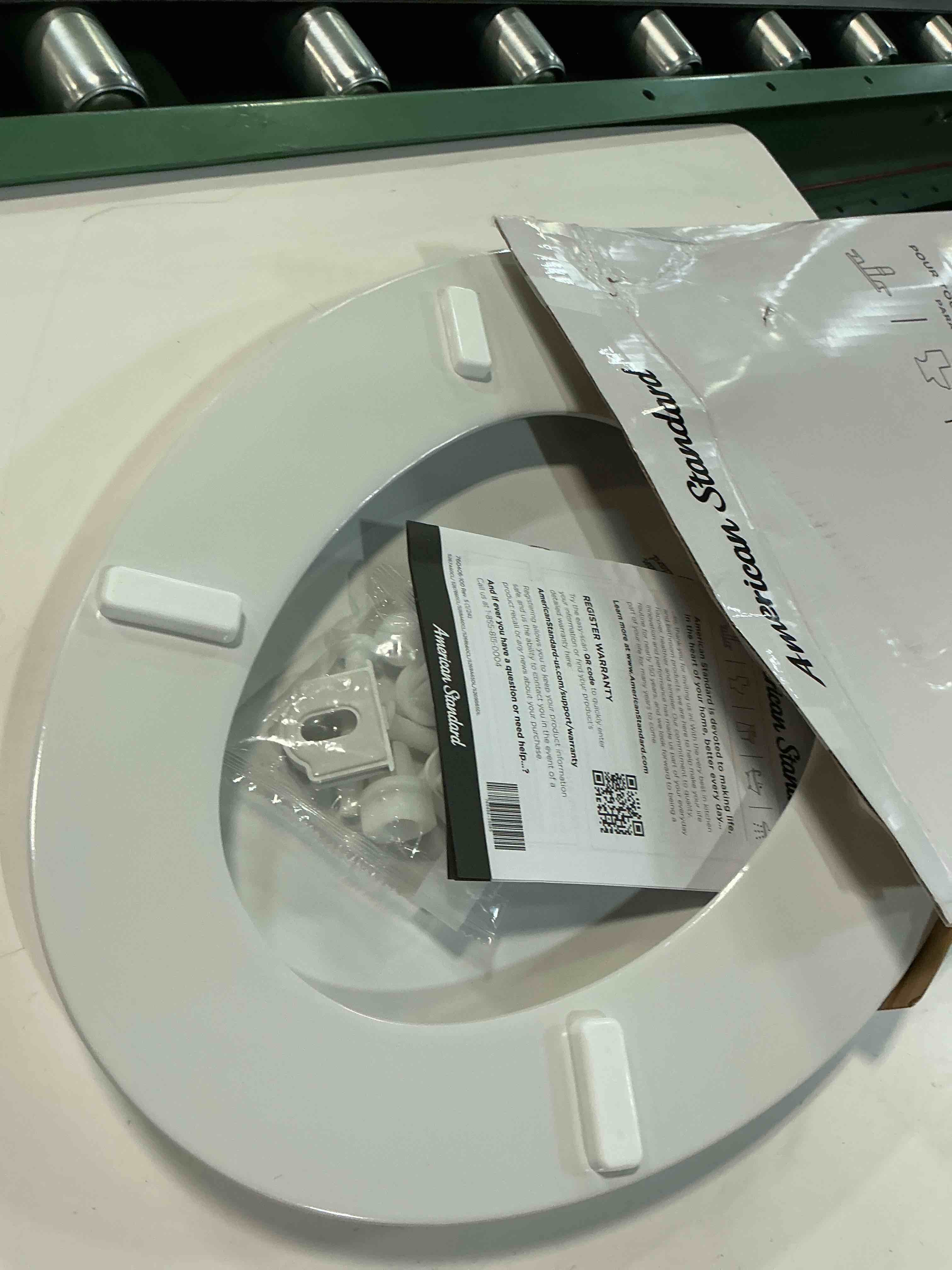 Condition photo showing Good Condition for kohler cachet plastic white elongated soft close toilet seat