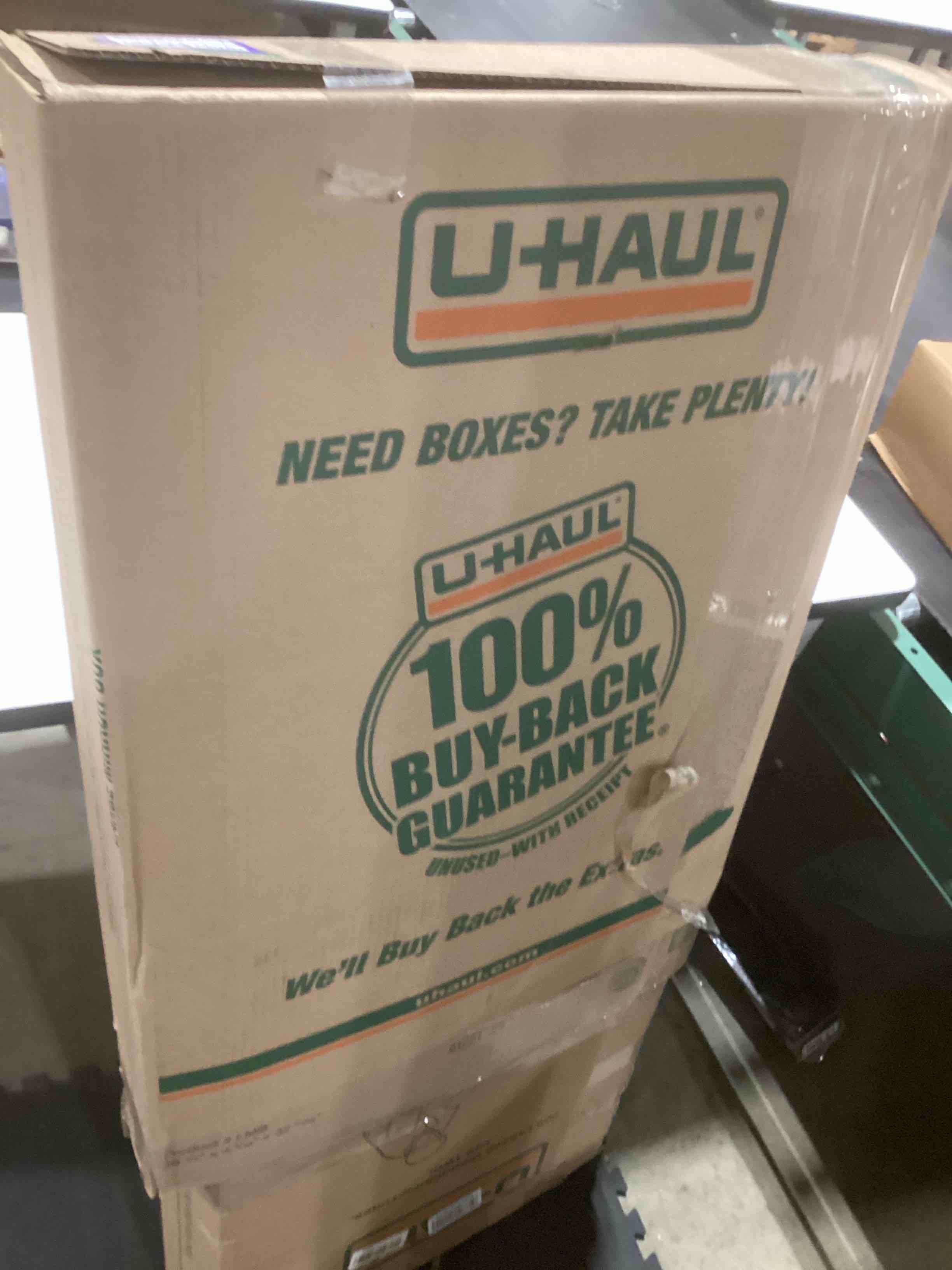 Condition photo showing Good Condition for little giant ladders, jumbo step, 4-step, 3 foot, step stool, aluminum, type 1aa, 375 lbs weight rating, (11904), gray 4 step aluminum ladders