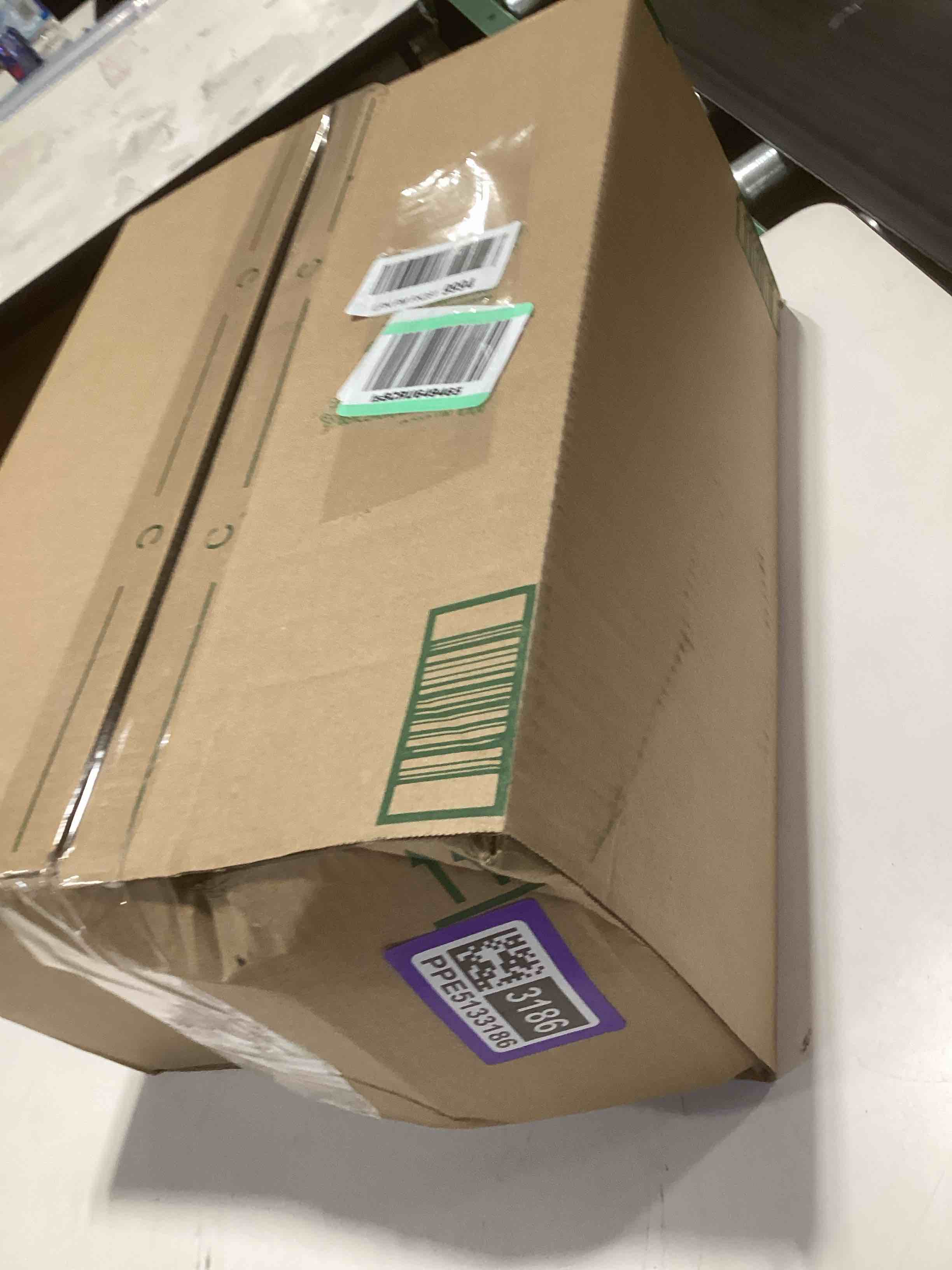 https://s3.amazonaws.com/lotting-images-prod/bidfta/PPE5133186_1775495842260.jpeg