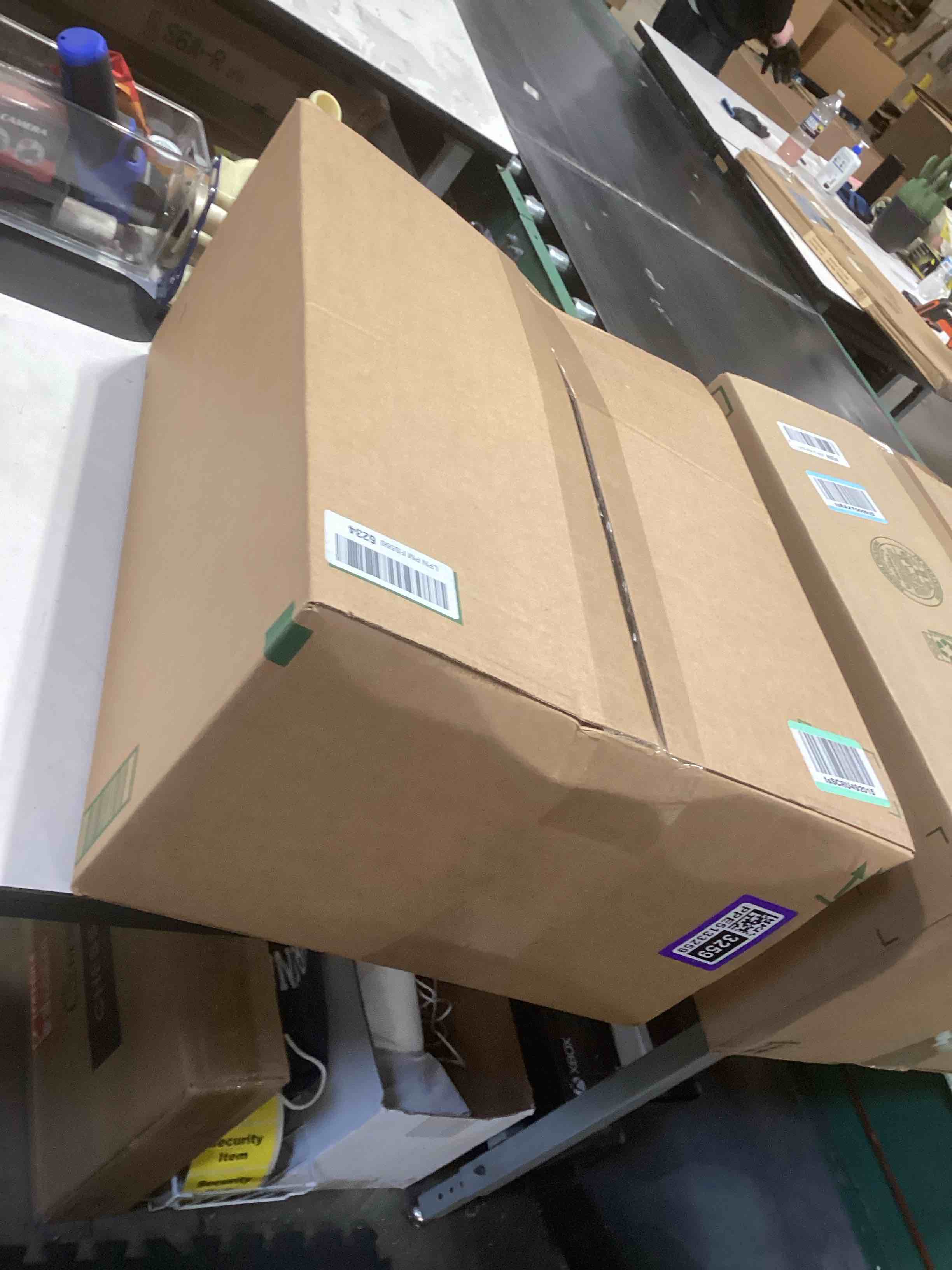 Condition photo showing Good Condition for cvlife gun cases for handguns, 18" pistol case holds multiple handguns/mags/bullets, hard shell pistol case heavy duty firearm case for range trips, waterproof & shockproof handgun case for 5 pistols & 12 mags