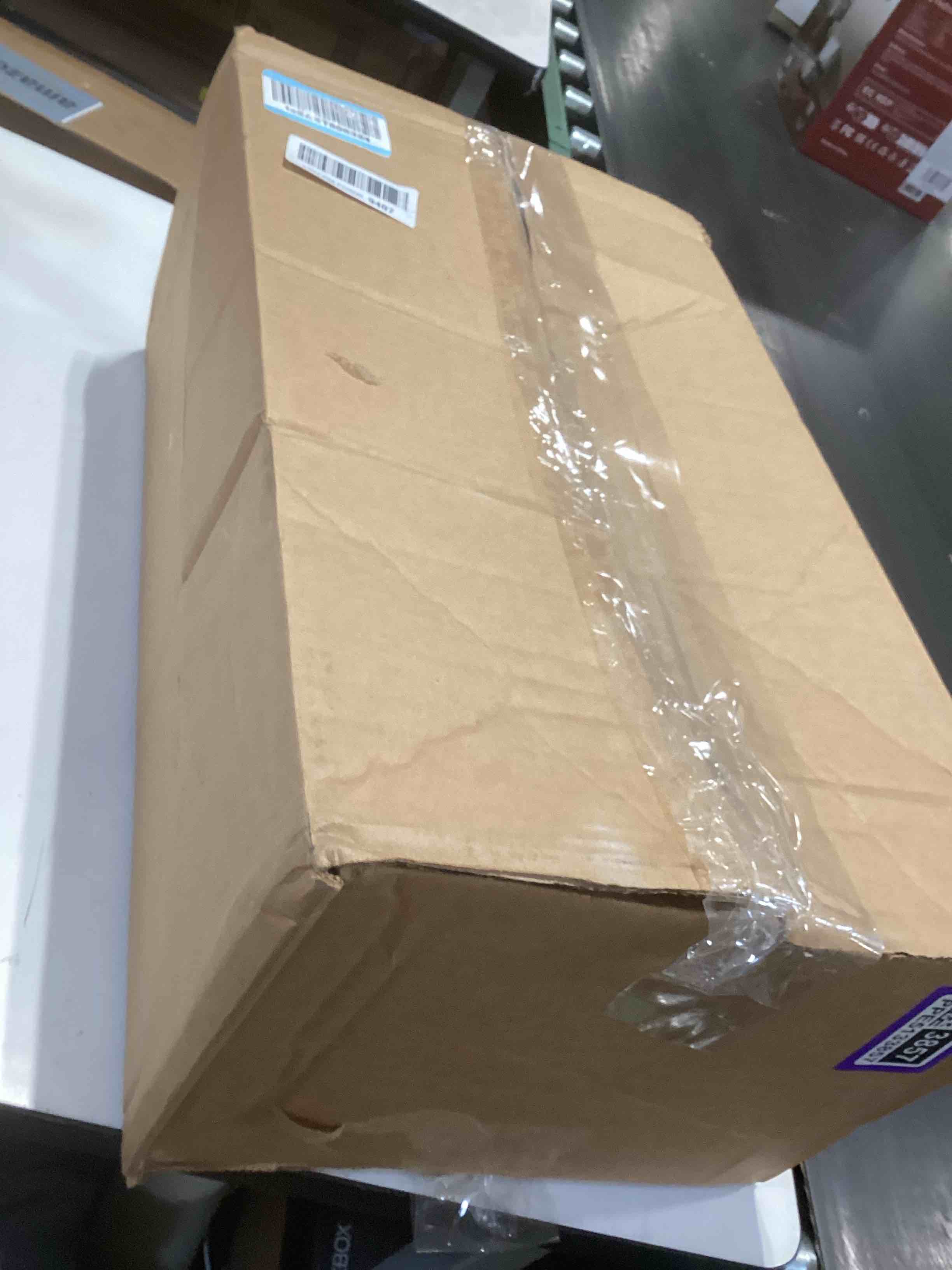 https://s3.amazonaws.com/lotting-images-prod/bidfta/PPE5133857_1775659614978.jpeg