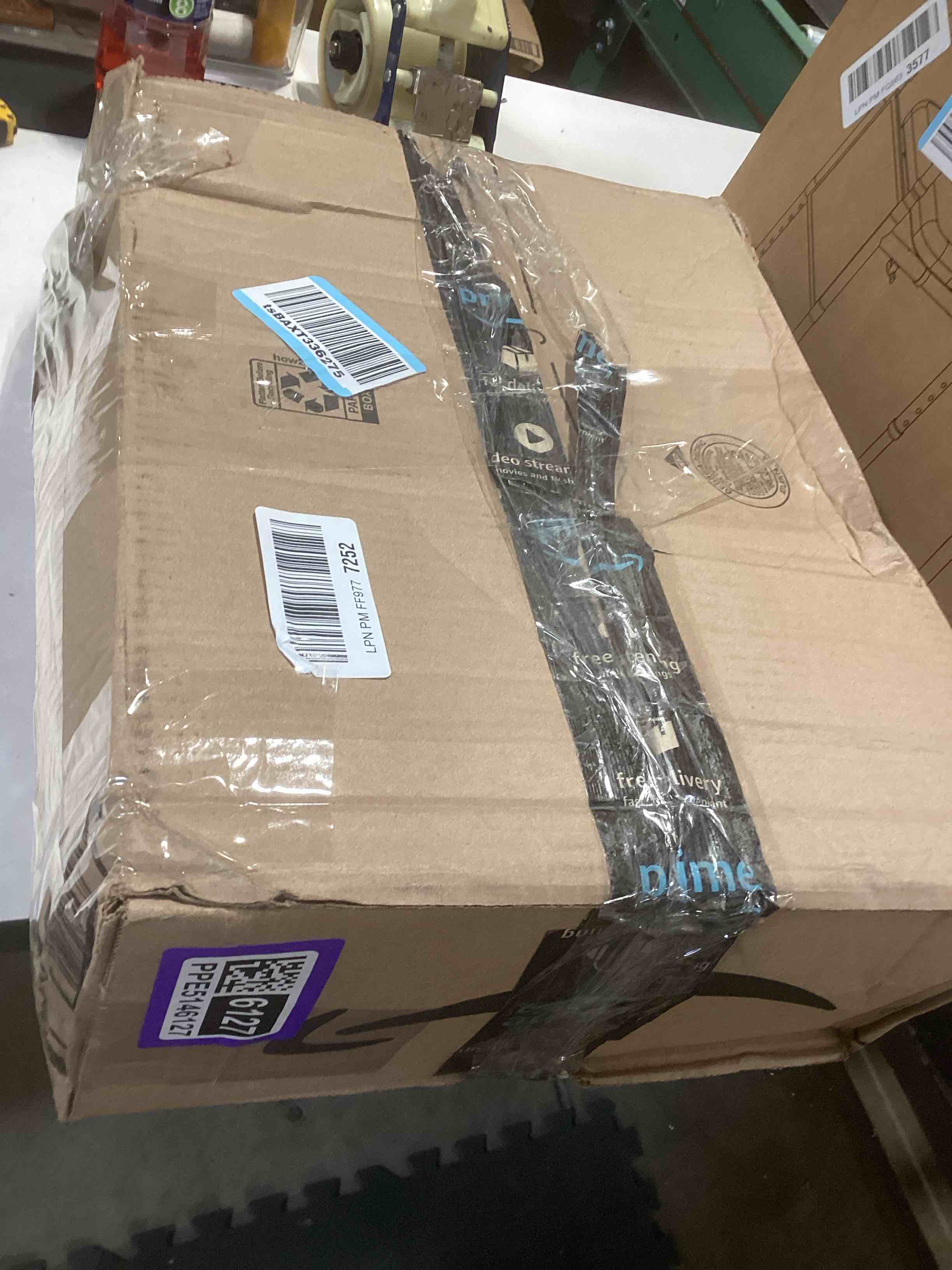 Condition photo showing Good Condition for freestanding coat rack with marble rock slab base, sturdy & stable metal u-shaped clothes racks, standing garments hanger for clothing hats bags purses, for entryway bedroom hallway corridors halls