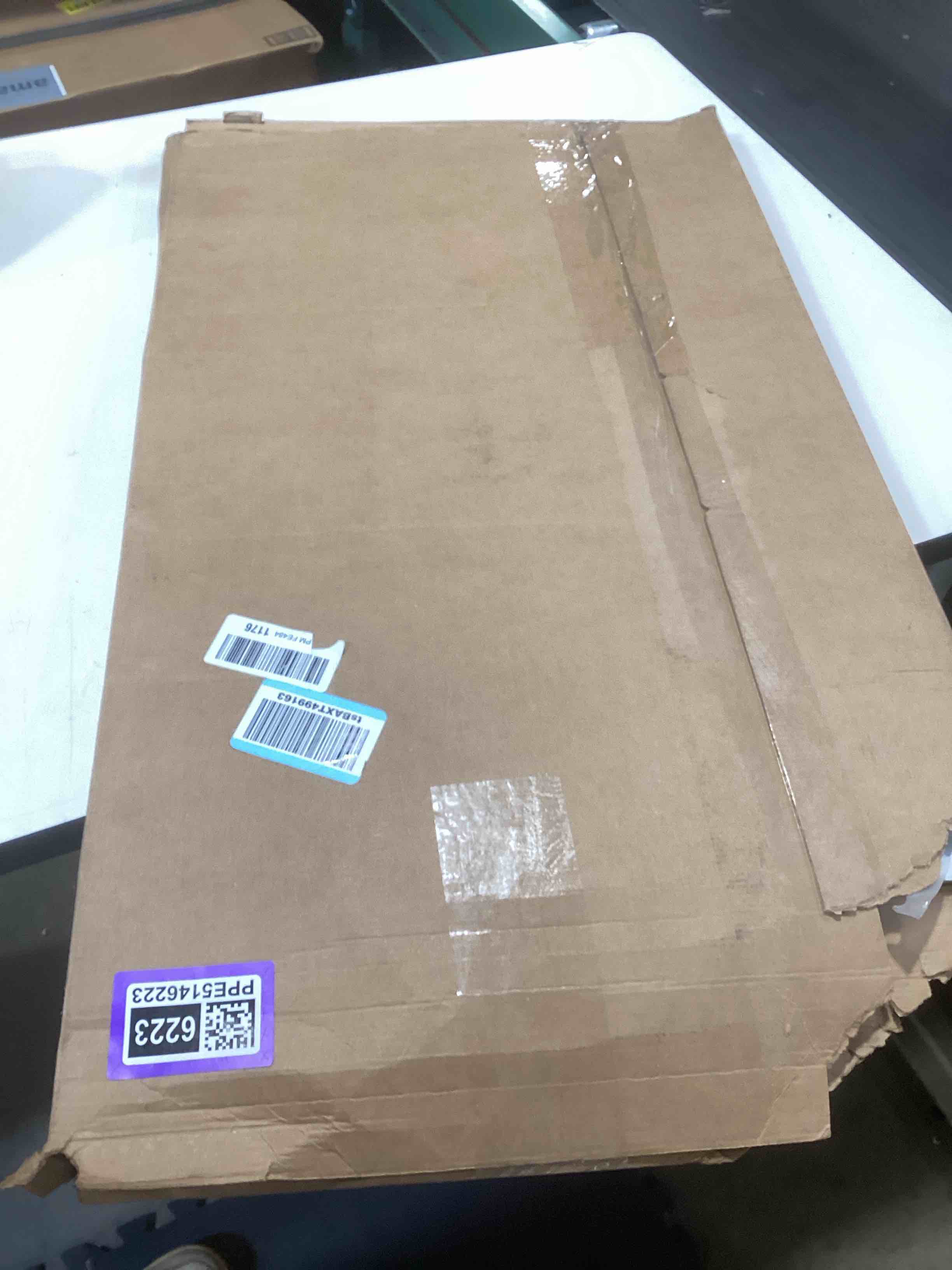 https://s3.amazonaws.com/lotting-images-prod/bidfta/PPE5146223_1775753251509.jpeg