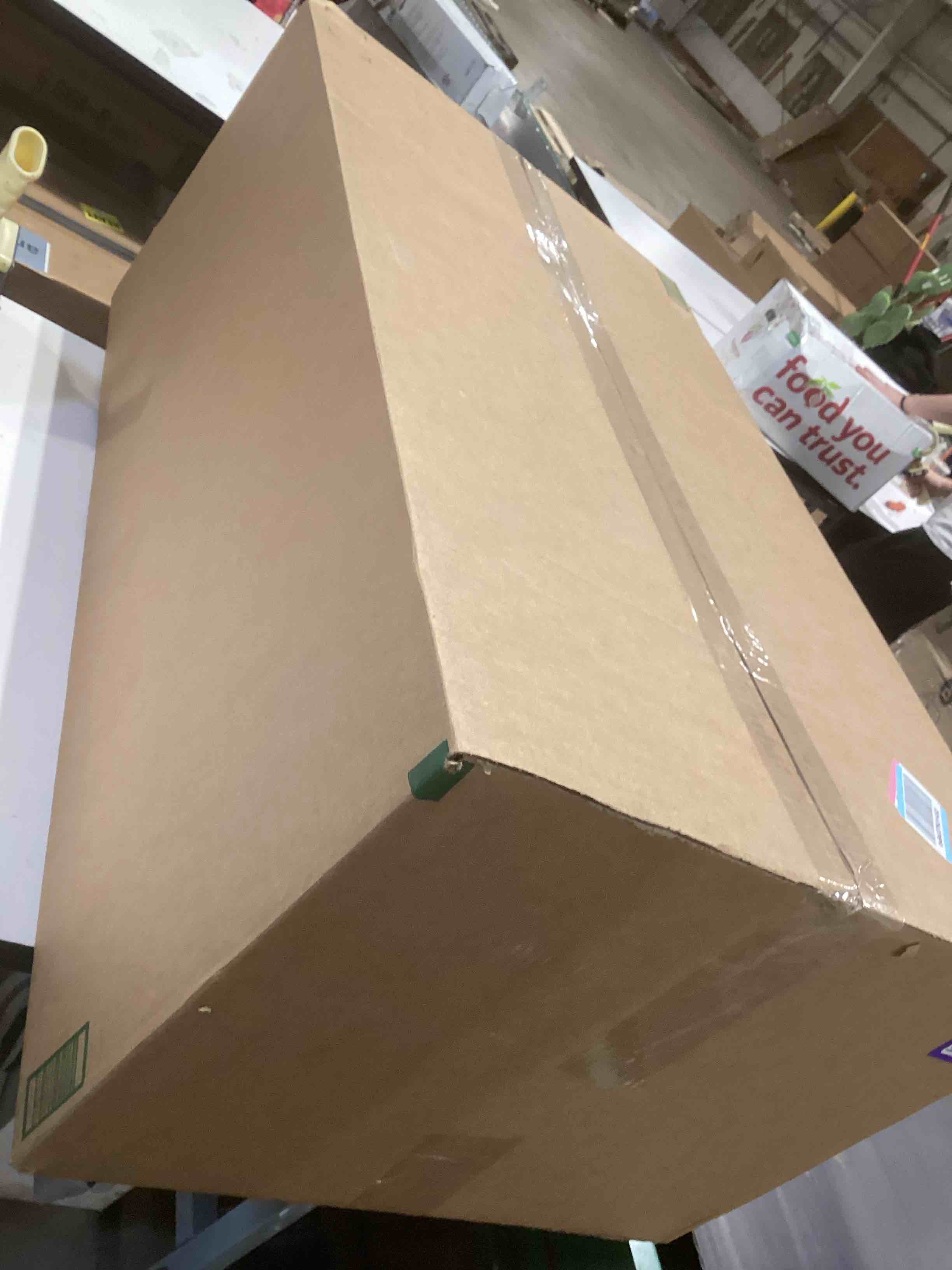 https://s3.amazonaws.com/lotting-images-prod/bidfta/PPE5146251_1775755032534.jpeg