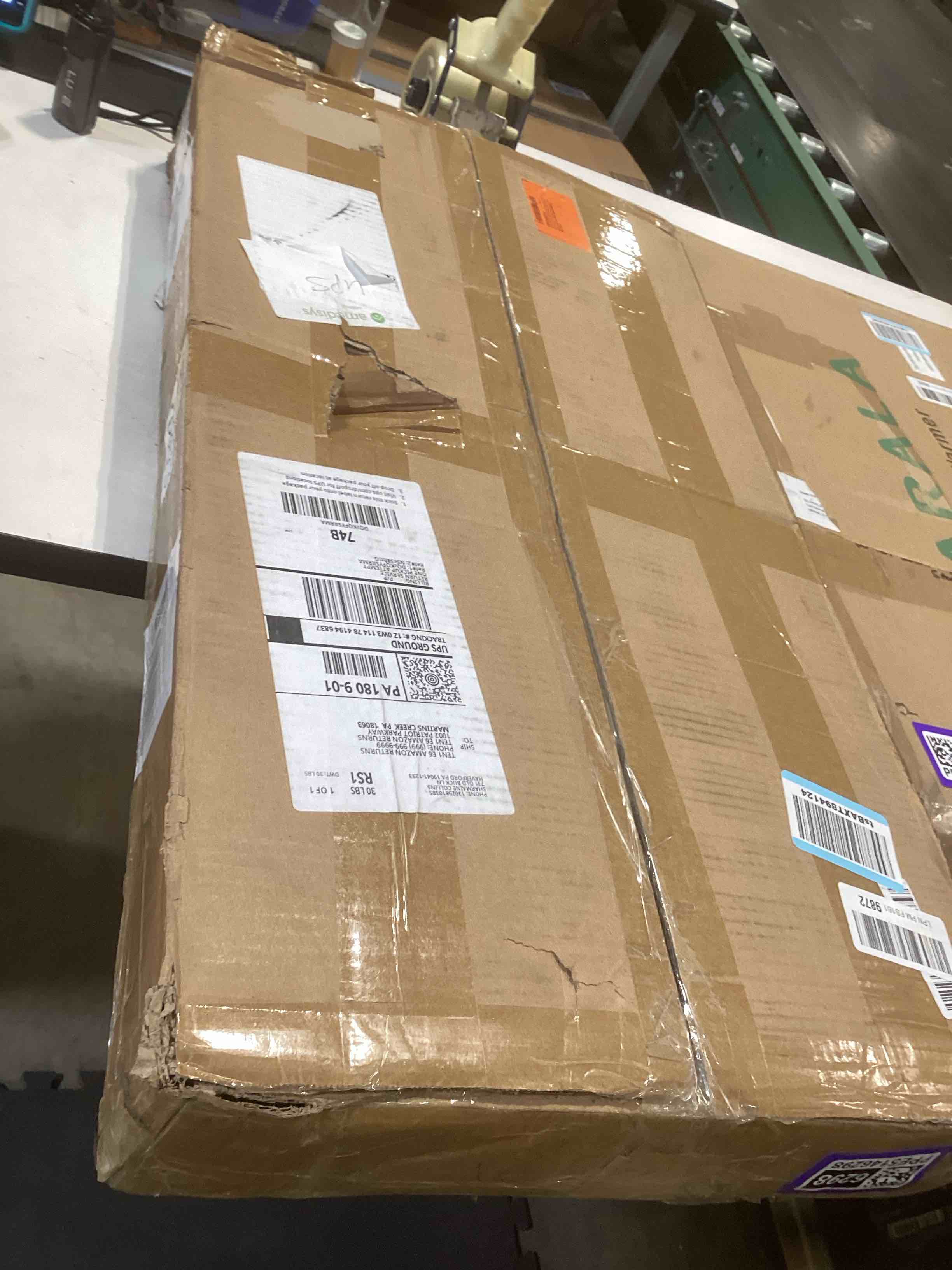 Condition photo showing Good Condition for rubber ramps for doorways bridge threshold wheelchair ramp non slip for home, walk in shower, get in and out of houses, for baby,pet stroller, 600 lbs capacity(31.5 x 15.75 x 3.15 inches) 31.5 x 15.74 x 3.14 inches