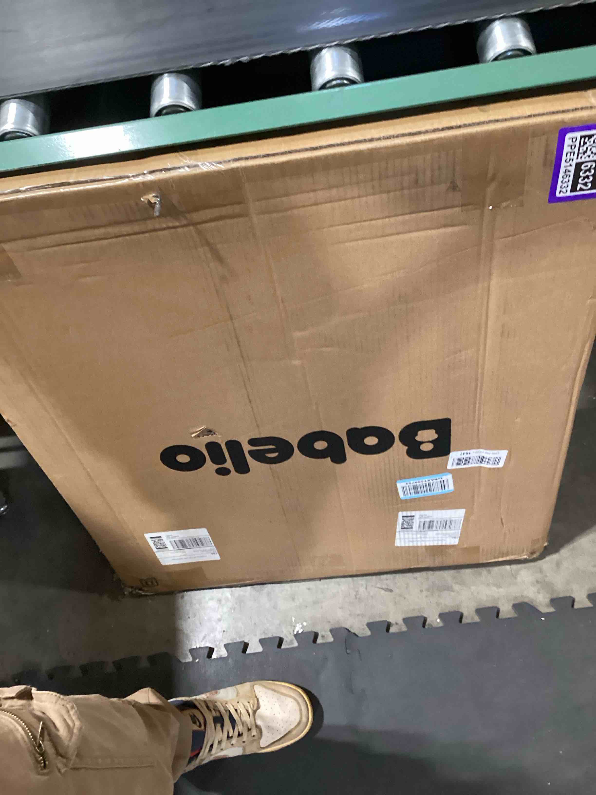 Condition photo showing Good Condition for babelio 29-55 inch extra wide baby/dog gate, pressguard p7, metal auto close, pressure mounted pet door for doorways, no need tools and drilling, with wall cups, white white 30"tall 29"-55" wide