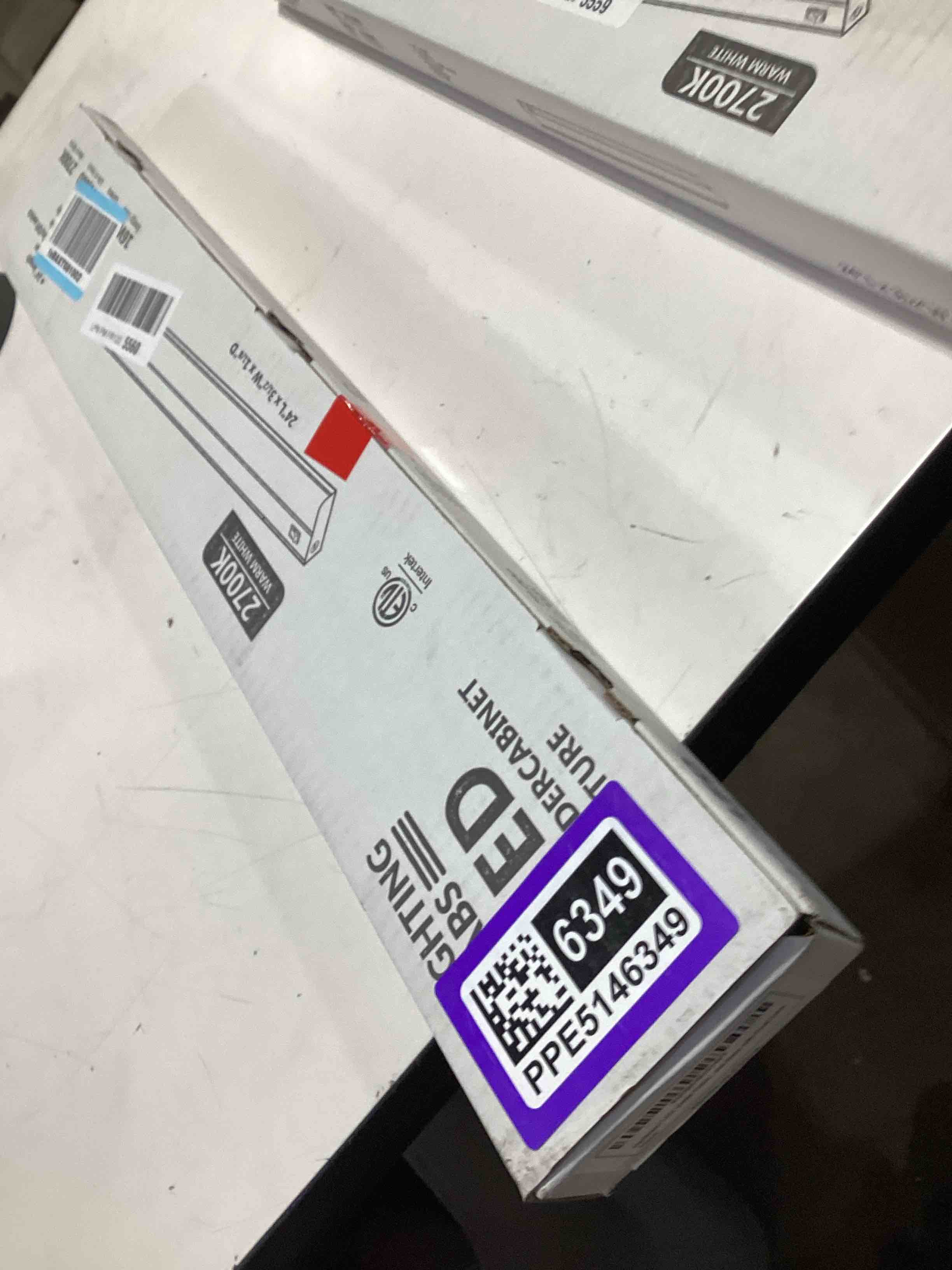 Condition photo showing Good Condition for hardwired led under cabinet task lighting - 16 watt, 24", dimmable, cri>90, 2700k (warm white), wide body, long lasting metal base with frost lens 2700k warm white 24 inch