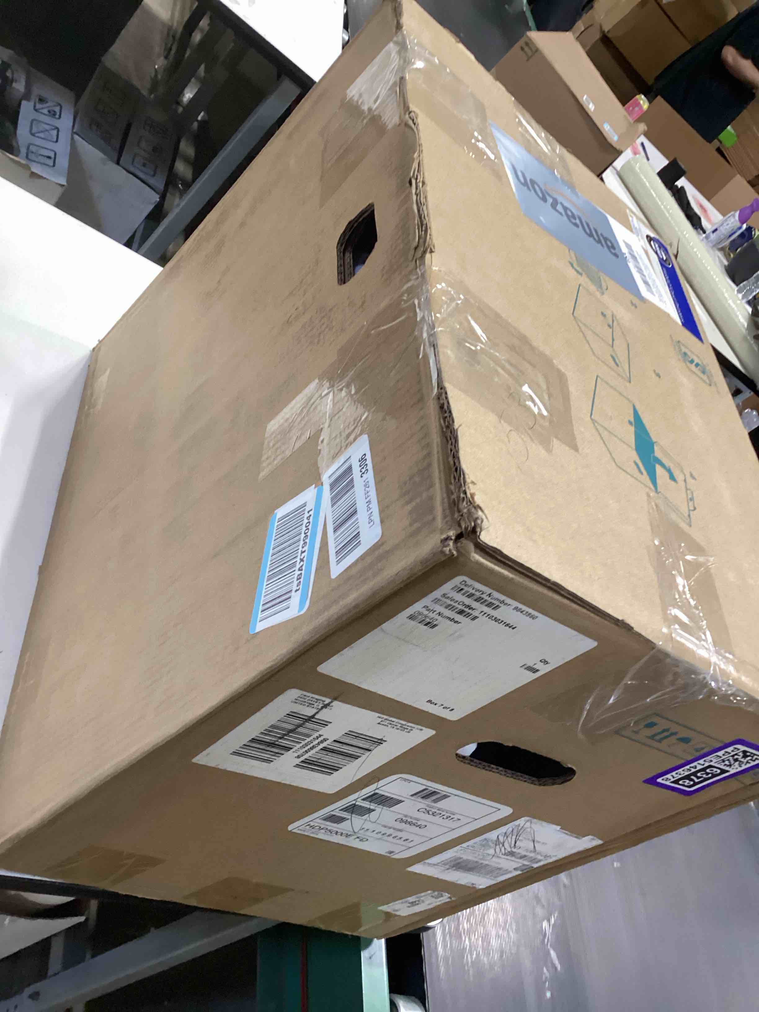 Condition photo showing Good Condition for vidafete round tablecloth 132inch 10 pack polyester table cloth, stain wrinkle resistant polyester dining table cover for kitchen dinning party wedding rectangular tabletop buffet decoration(white) white 132" (10 pack)