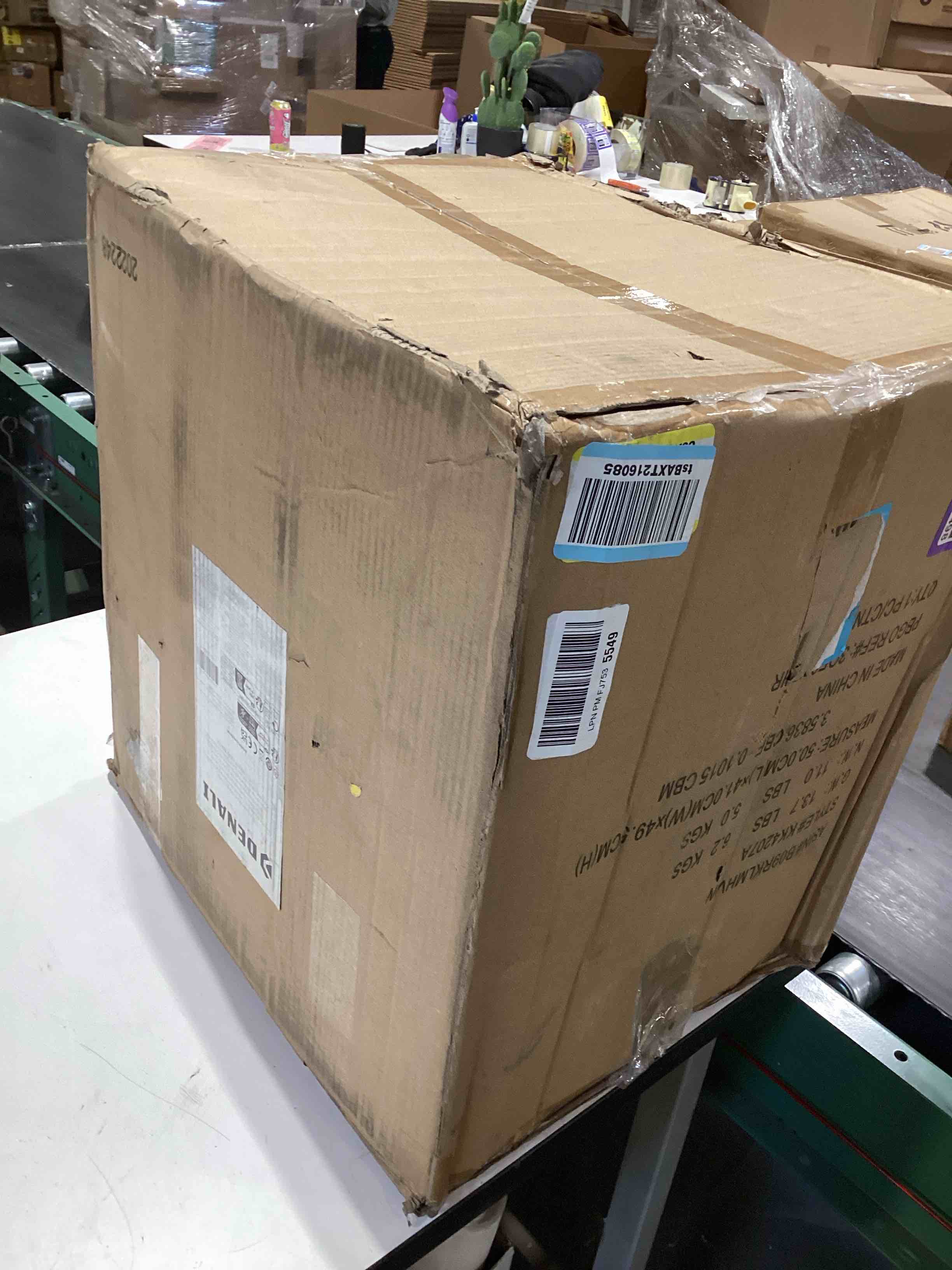 Condition photo showing Good Condition for amazon basics tool storage rolling bag with led light, 20 pockets, adjustable shoulder strap, black