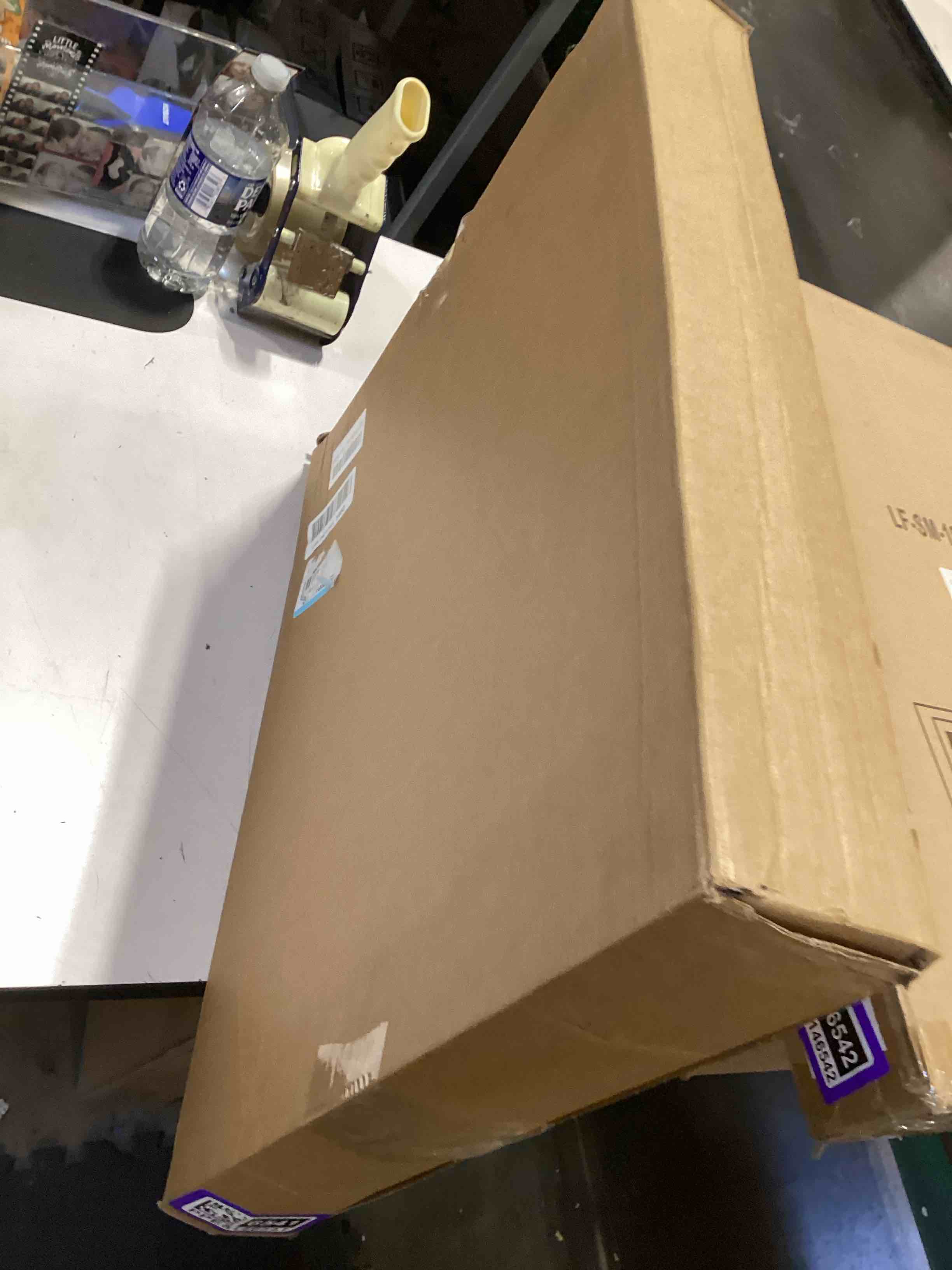 Condition photo showing Good Condition for 16x20 oak wood frames -16"x20" poster frames for wall, 16x20 picture frames for wall, 16 x 20 picture frames, 16 x 20 frames for wall(3 pack, beige) beige-3p 16x20
