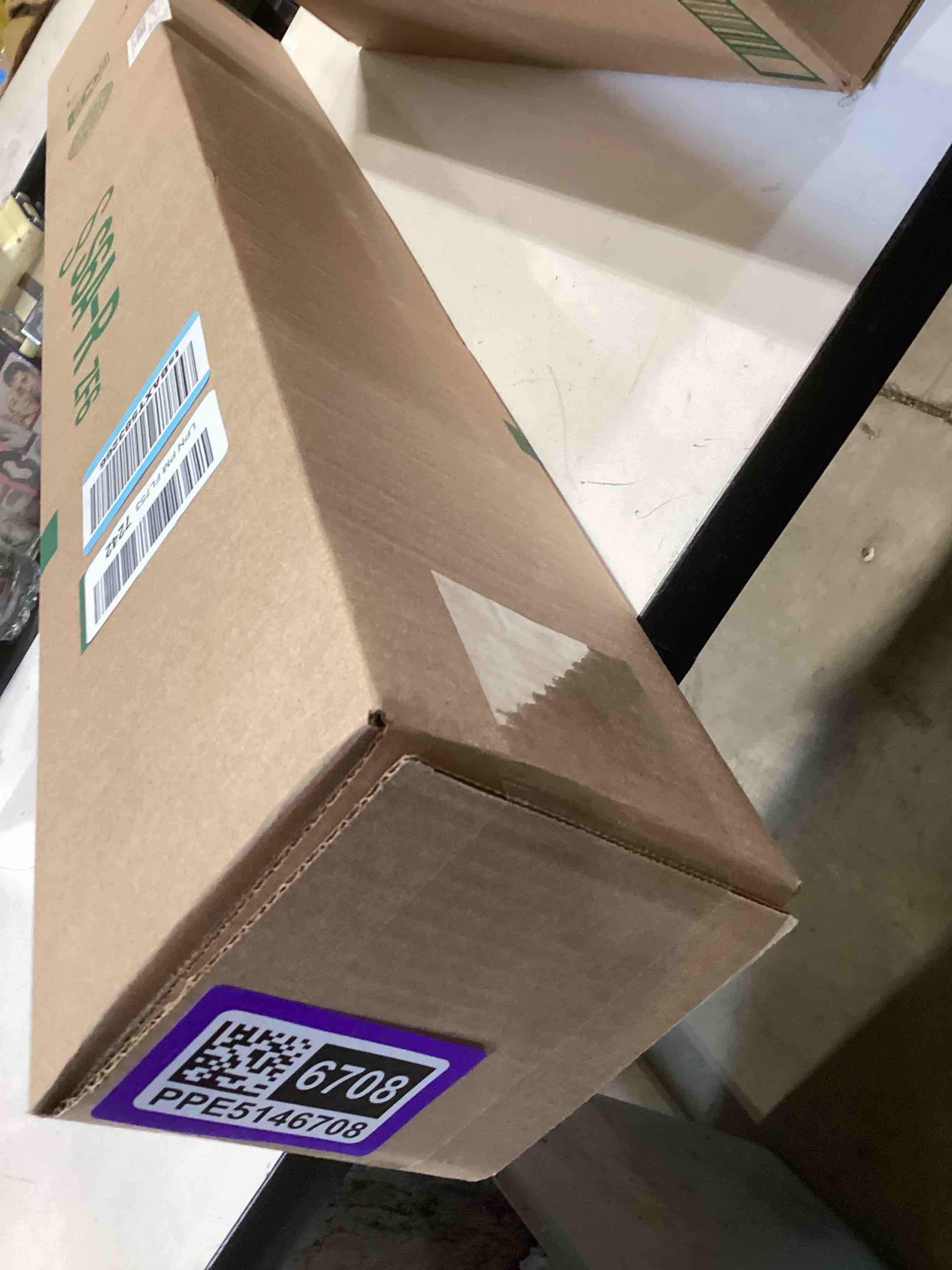 Condition photo showing New/Like New for tapemanblue carpet protection film 24" x 200' roll, self adhesive plastic carpet protector film with clean removal & easy unwind, durable protection tape to shield your surface from dirt and spills