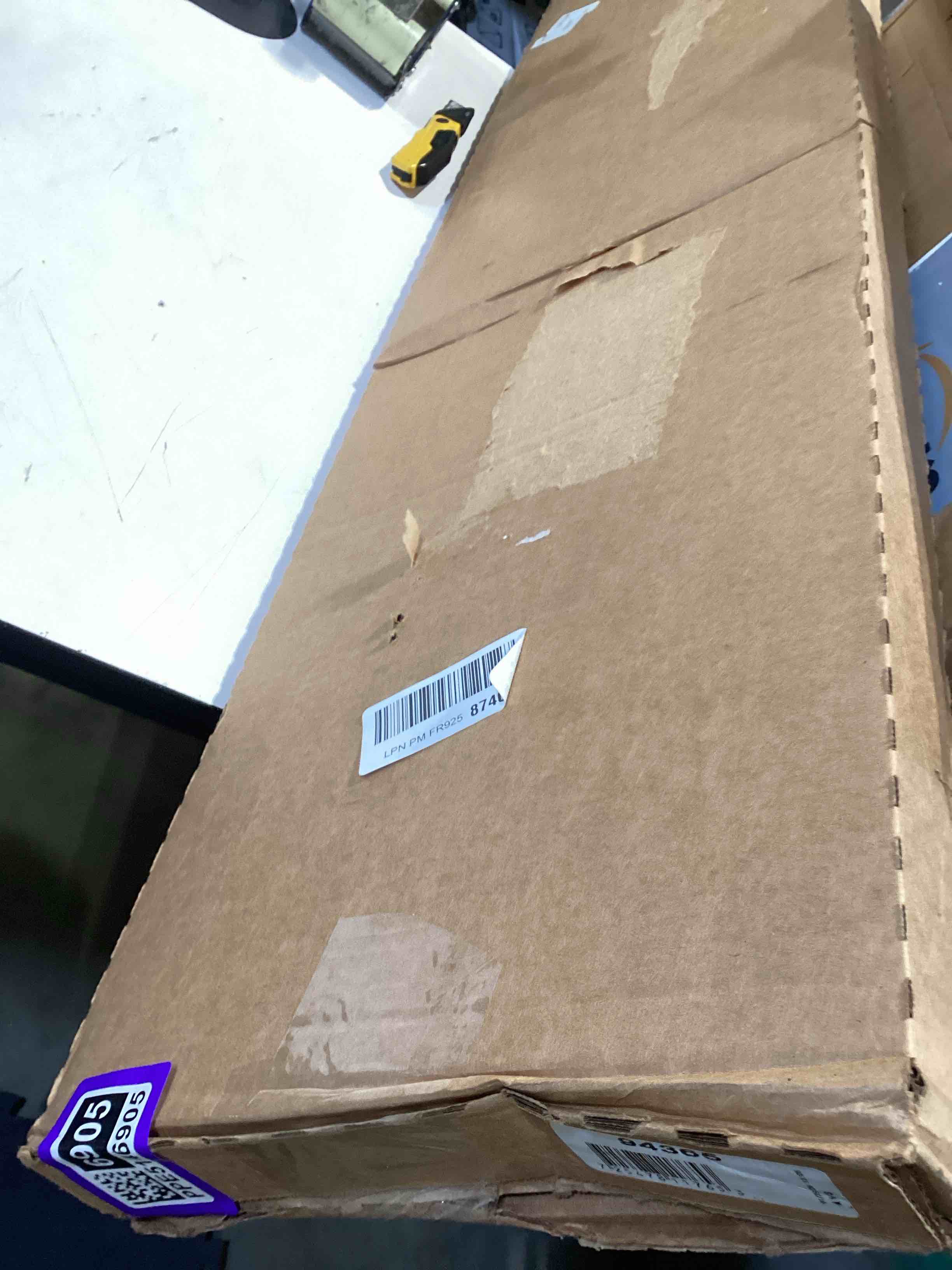 Condition photo showing Good Condition for auto ventshade [avs] outside mount ventvisor | 2011 - 2020 toyota sienna- smoke, 4 pc. | 94365