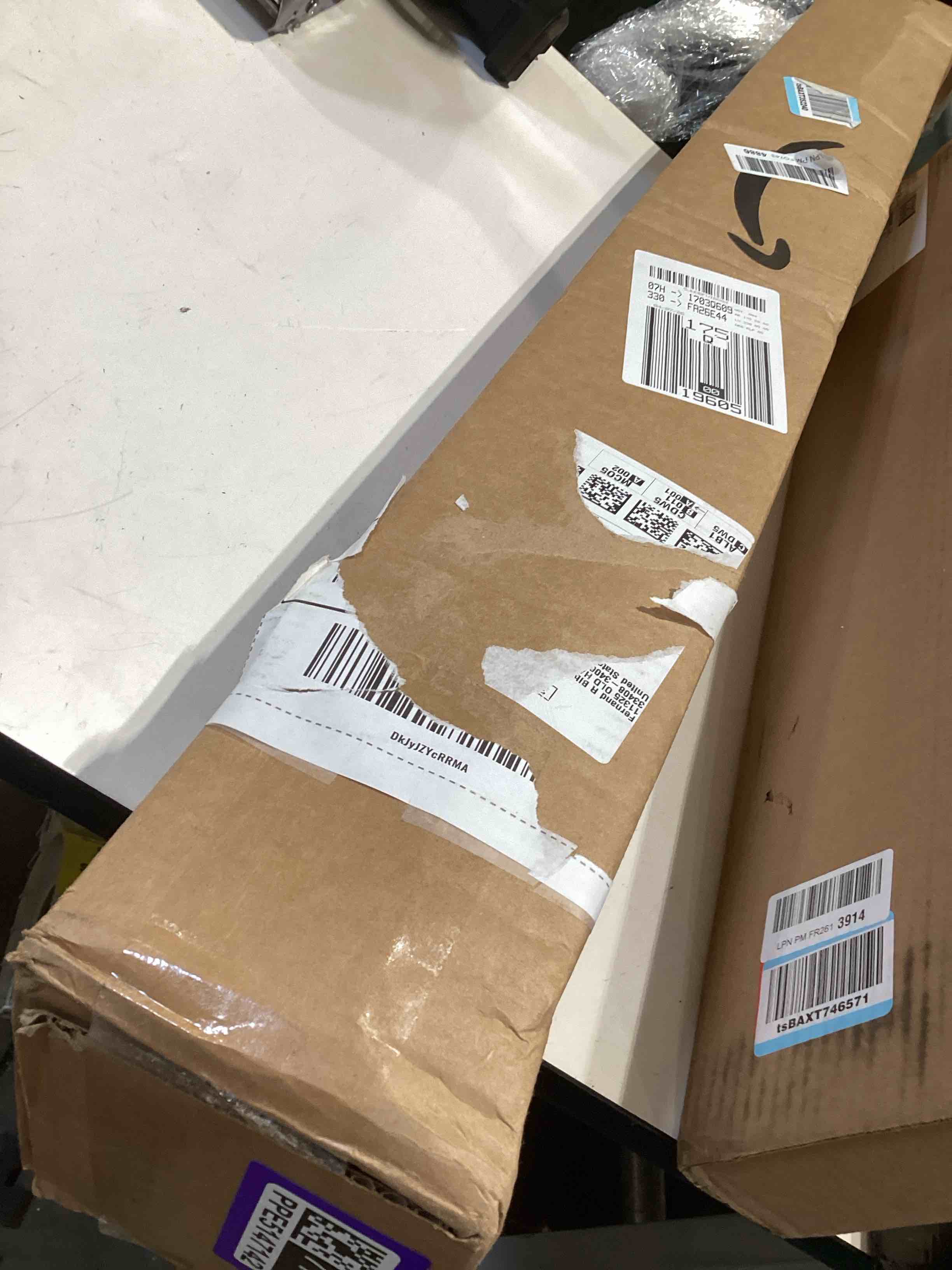 Condition photo showing Good Condition for gold floating frame for 30x40 canvas paintings, 1.5” deep diy metal canvas floater frames for portrait landscape prints art show exhibition gallery wall home office decor (gold) 30x40" gold