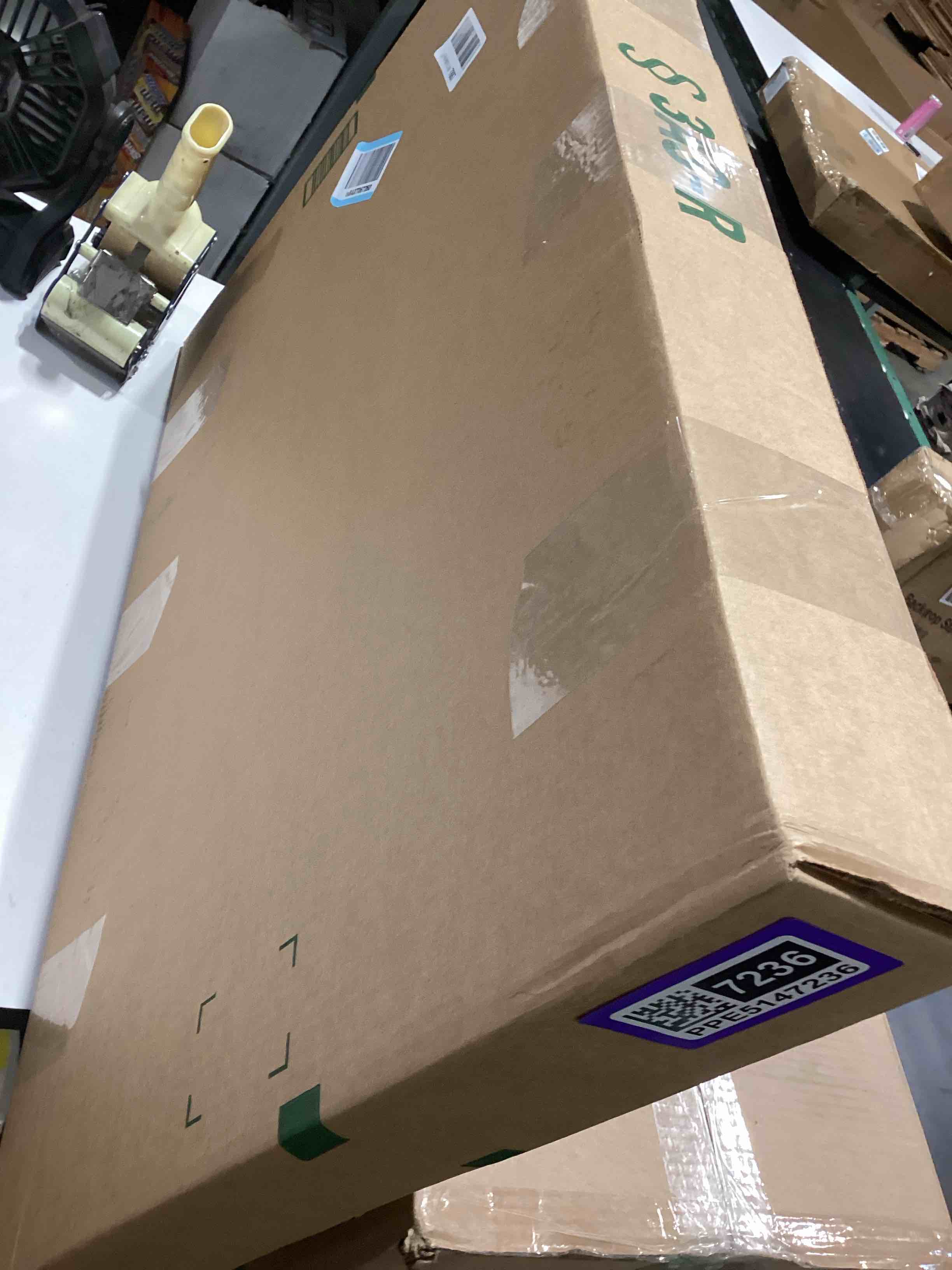 https://s3.amazonaws.com/lotting-images-prod/bidfta/PPE5147236_1777032255895.jpeg