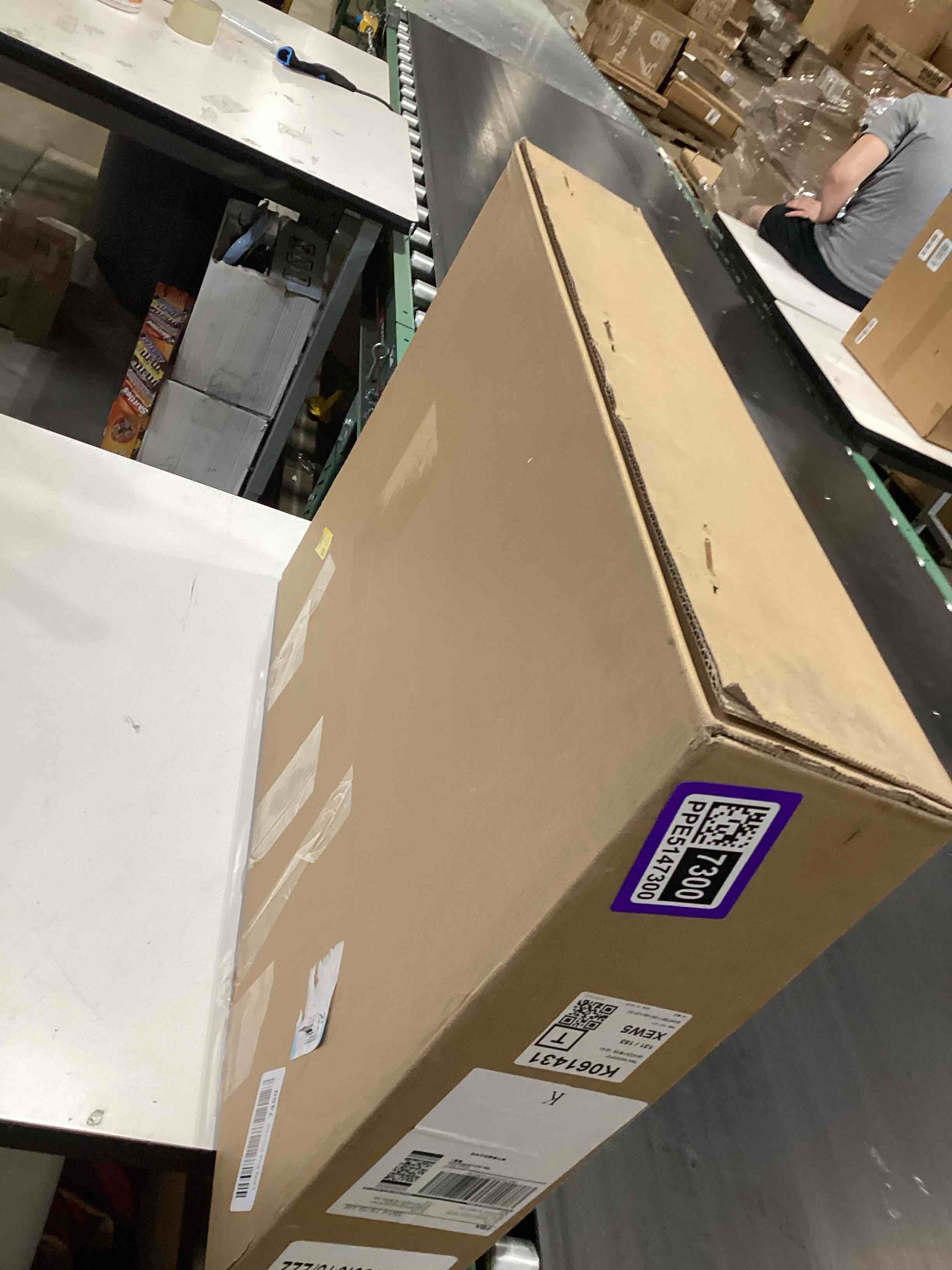 Condition photo showing Good Condition for 2437 radiator for toyota camry 2002-2006; solara 2004-2008 oem# to2282;164000h131;164000h130;1640028540;646351 | direct oem fit replacement cooling radiator, with toc & w/o eoc