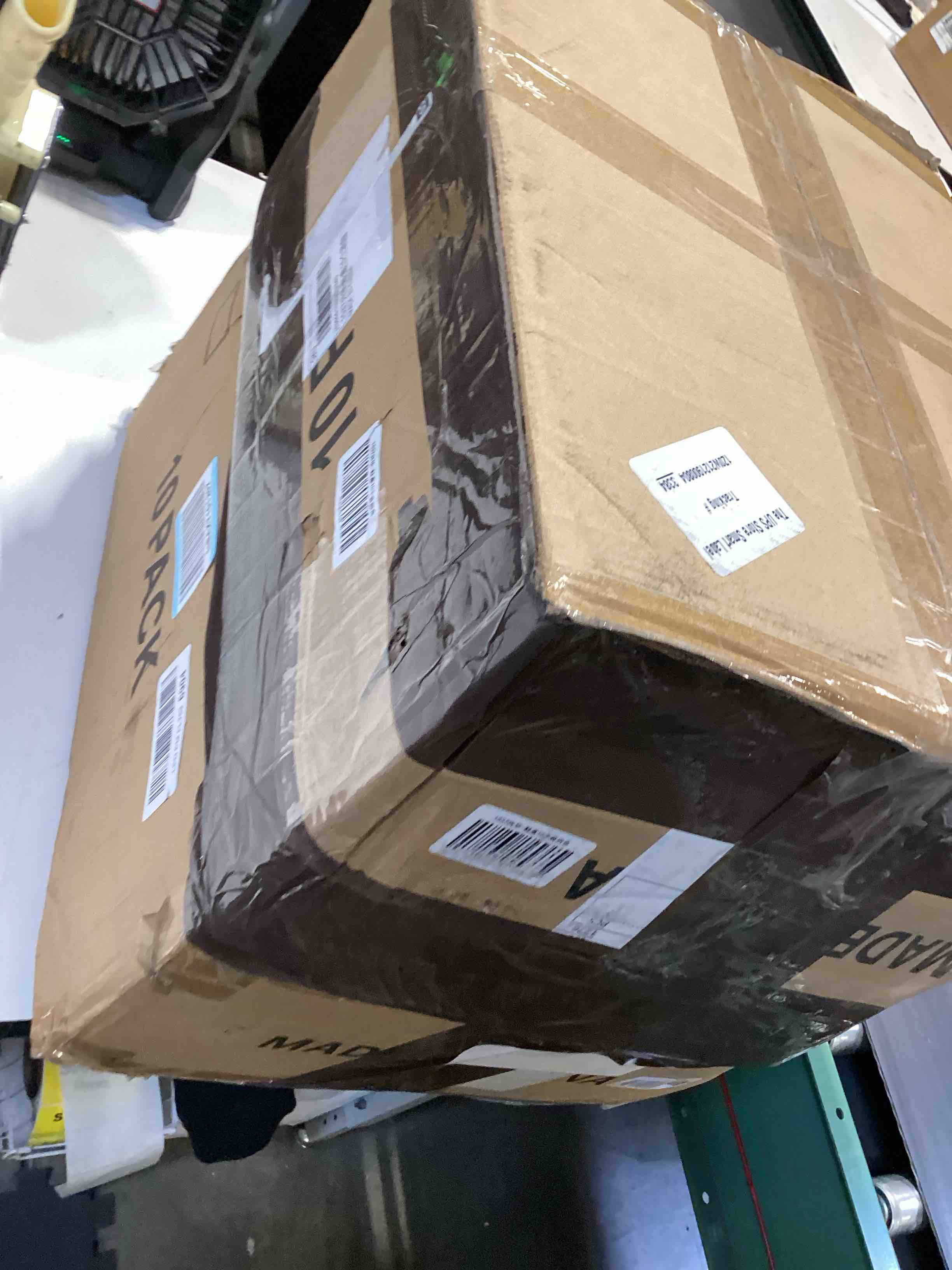 https://s3.amazonaws.com/lotting-images-prod/bidfta/PPE5147331_1777045214621.jpeg
