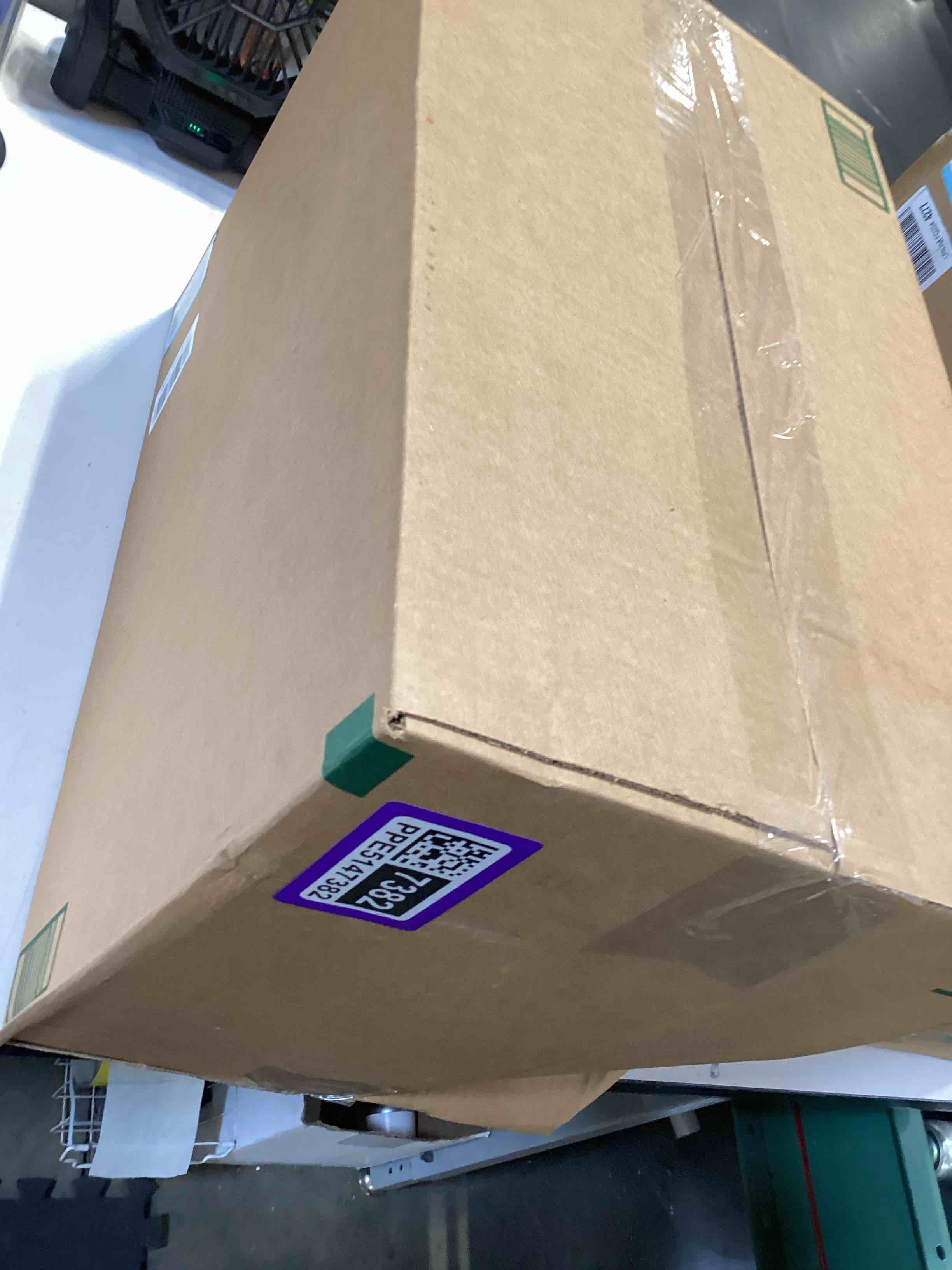 https://s3.amazonaws.com/lotting-images-prod/bidfta/PPE5147382_1777049960741.jpeg