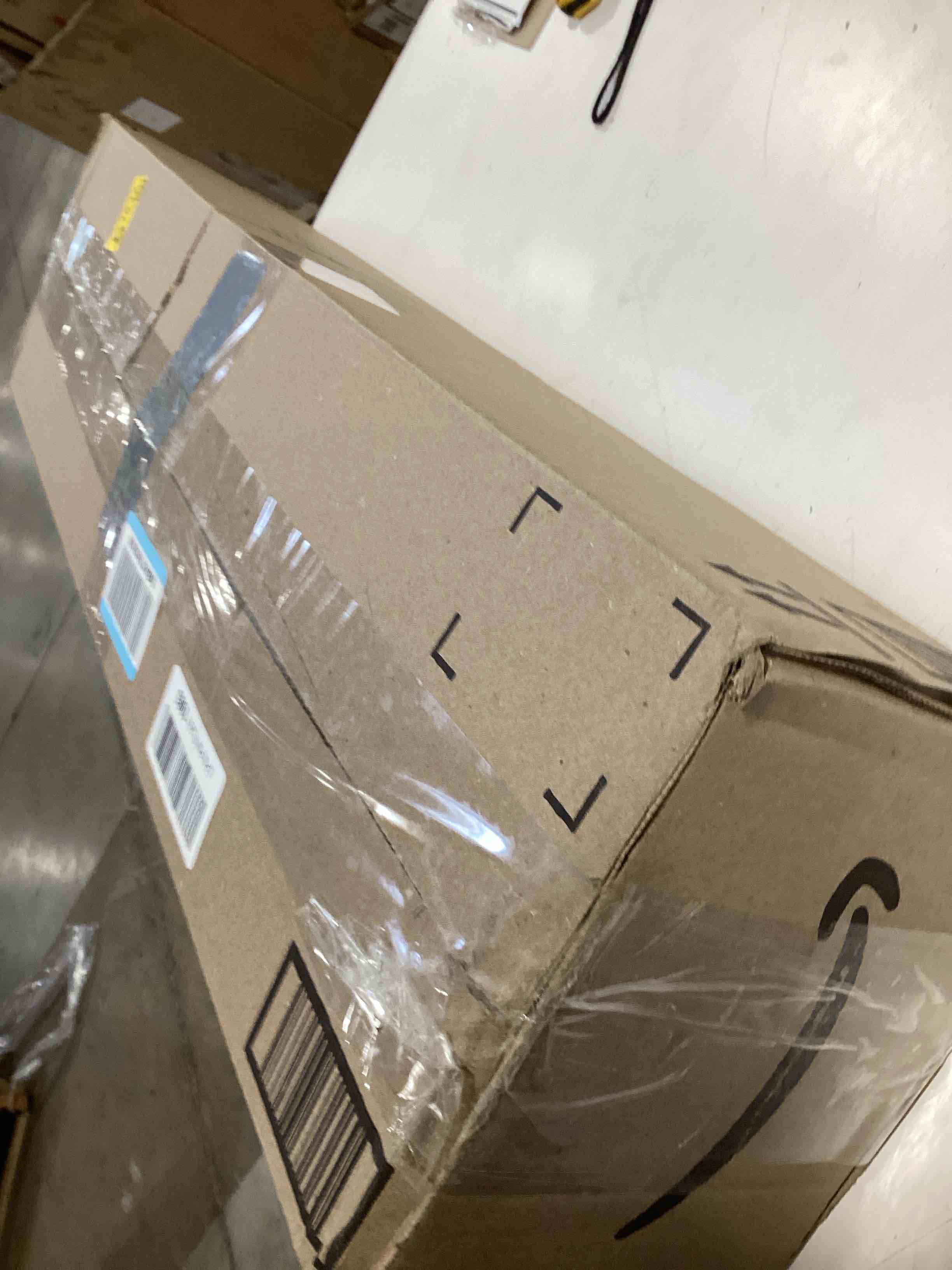 https://s3.amazonaws.com/lotting-images-prod/bidfta/PPE5147525_1777293776971.jpeg