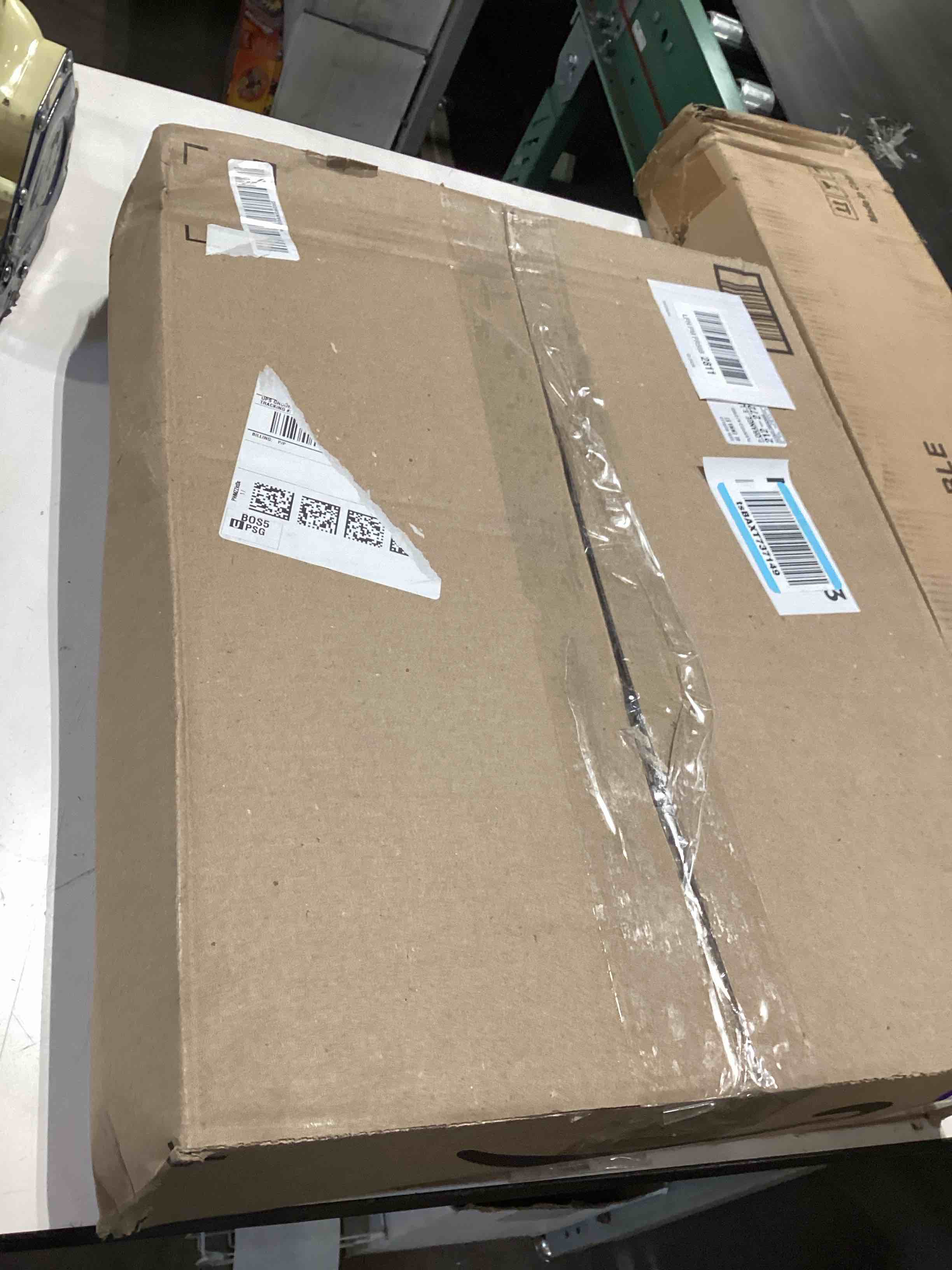 Condition photo showing Good Condition for jingmore 12 pcs half sheet rectangle cake drum board greaseproof rectangle cake boards 1/4 inch thick foil corrugated plate drum base for desserts display(14 x 19 inch,white) white 14 x 19 inch