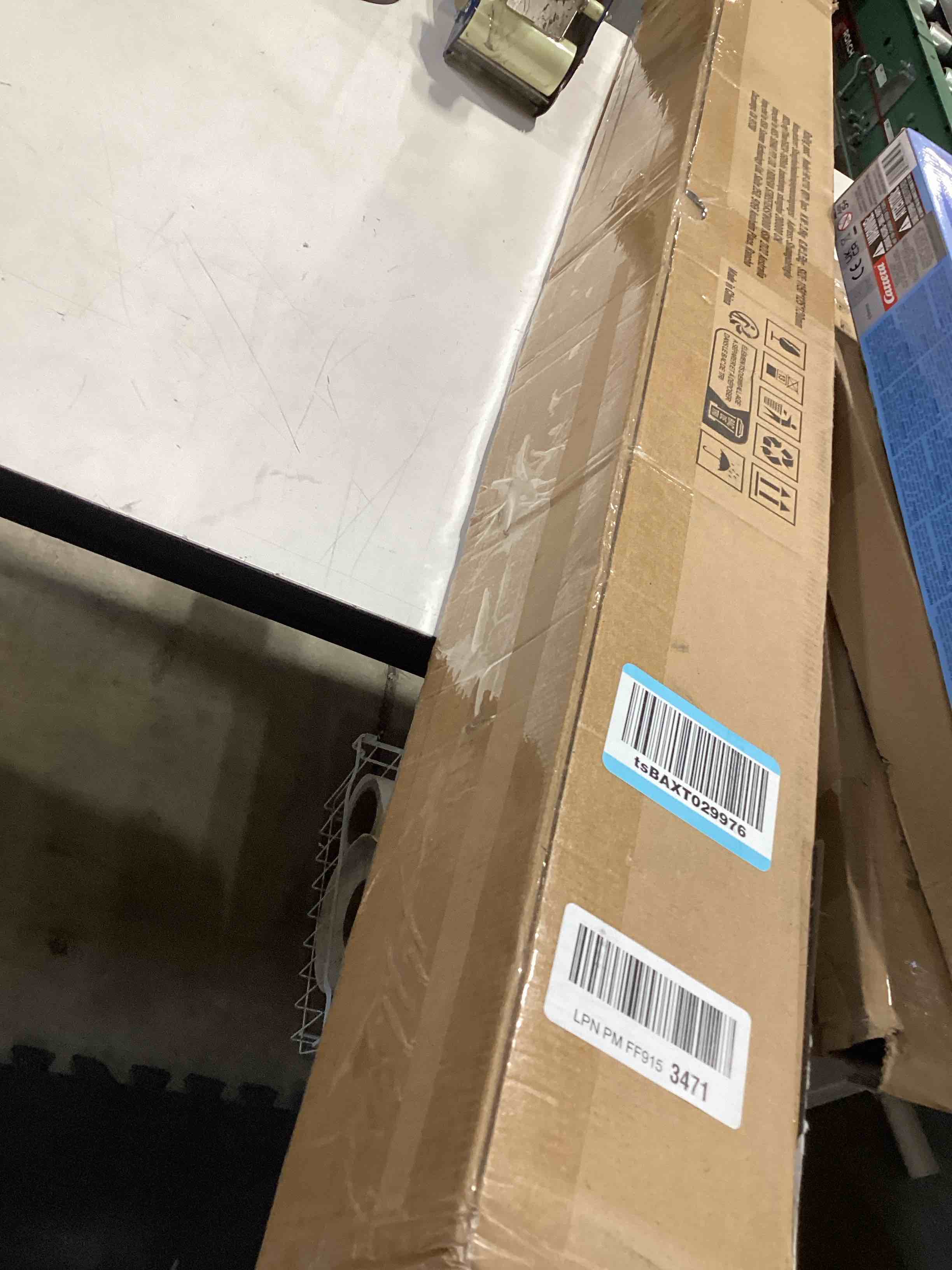 Condition photo showing Good Condition for vevor level drilled cable railing post, 12 holes, 42x2x2 inches stainless steel cable railing system kit for indoor outdoor deck balcony, 1 pack, black, product id 1jzlgzxhs106awjo6001v0 42"x2x2 level post-black 1