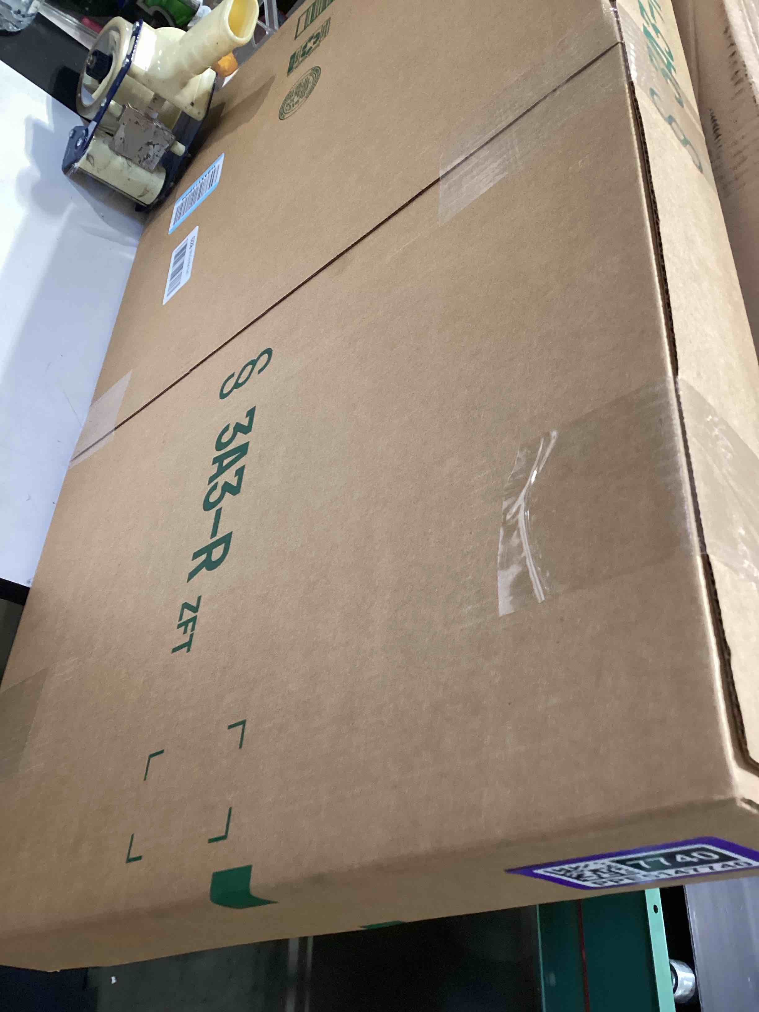 https://s3.amazonaws.com/lotting-images-prod/bidfta/PPE5147740_1777472757204.jpeg