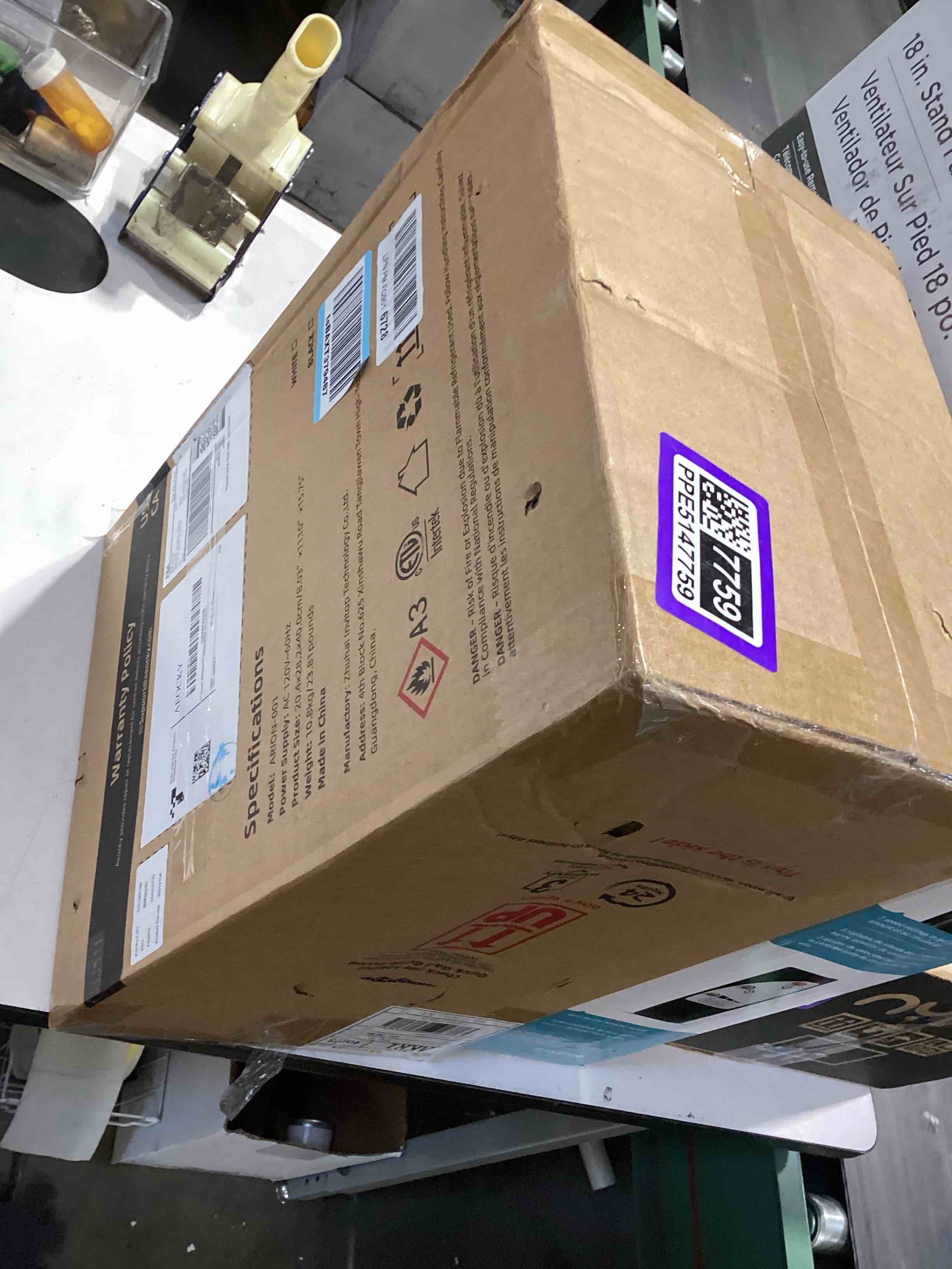Condition photo showing Good Condition for 3500 sq.ft compressor dehumidifier,aeocky max 50 pint/d drain hose dehumidifier for basement,home,bedroom,bathroom,intelligent humidistat,quiet ivory