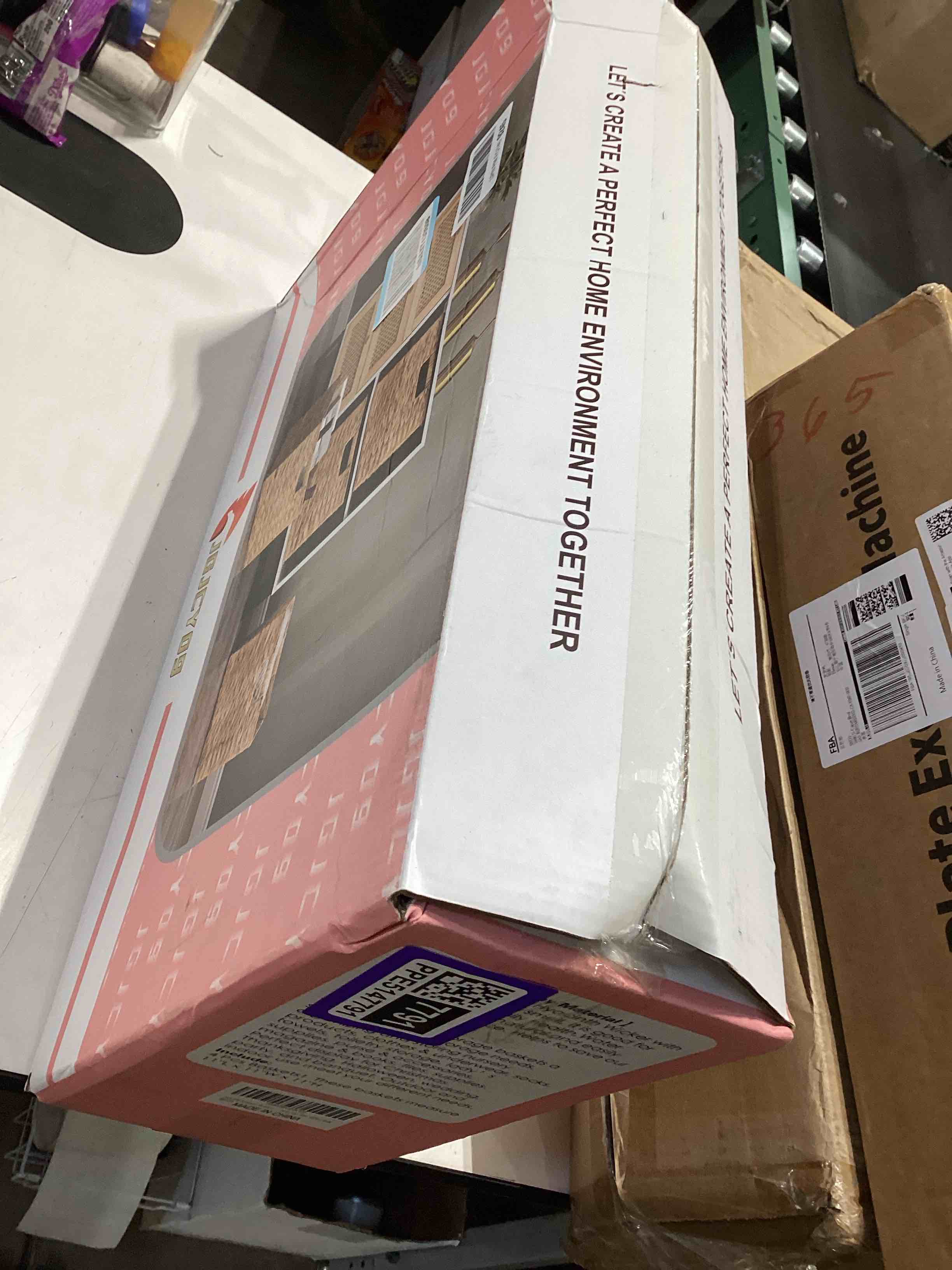 Condition photo showing Good Condition for storage baskets 11x11inch cube baskets 4 pcs baskets,foldable handwoven water hyacinth laundry organizer,cube storage baskets