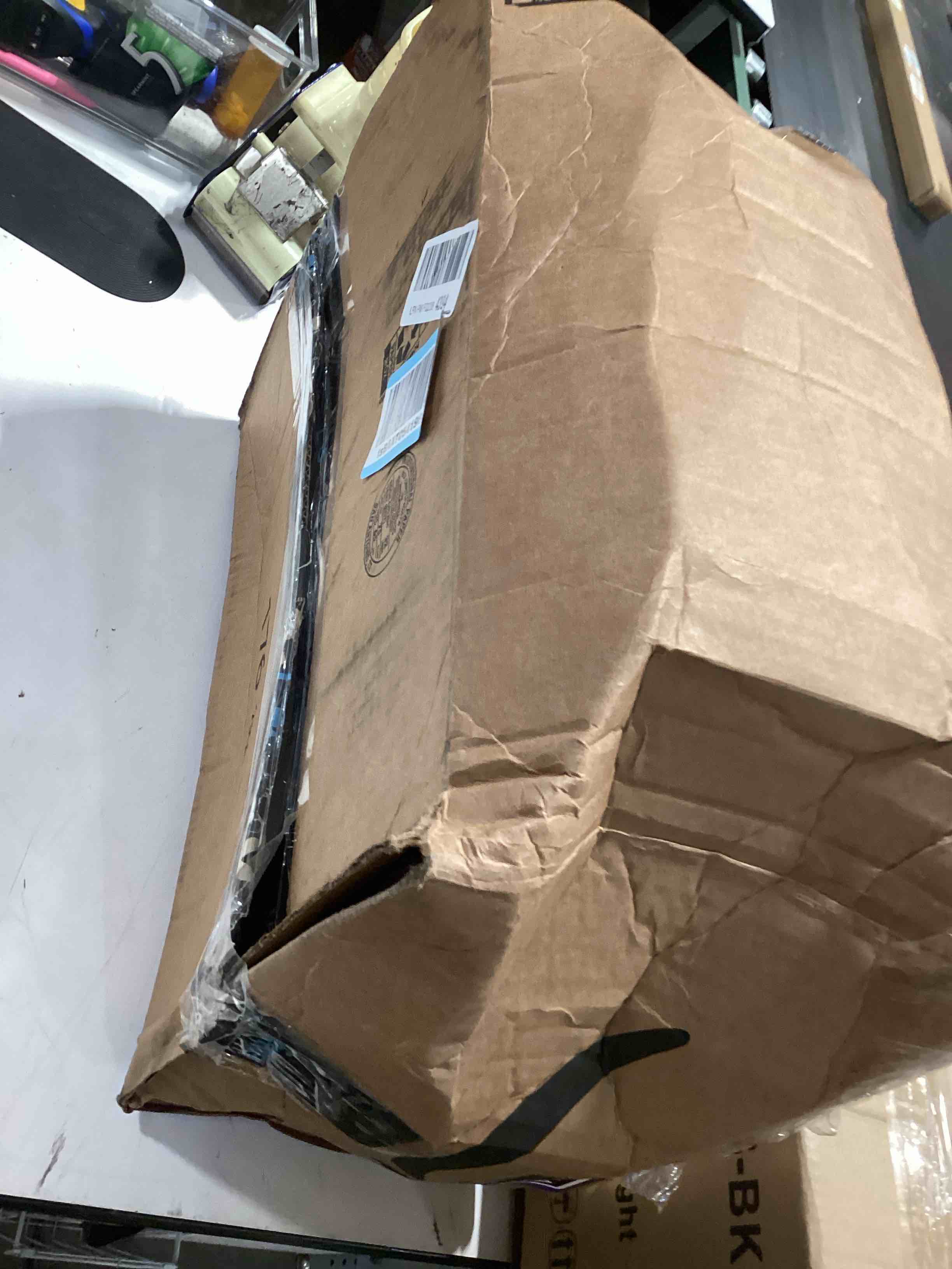 https://s3.amazonaws.com/lotting-images-prod/bidfta/PPE5147944_1777484194528.jpeg