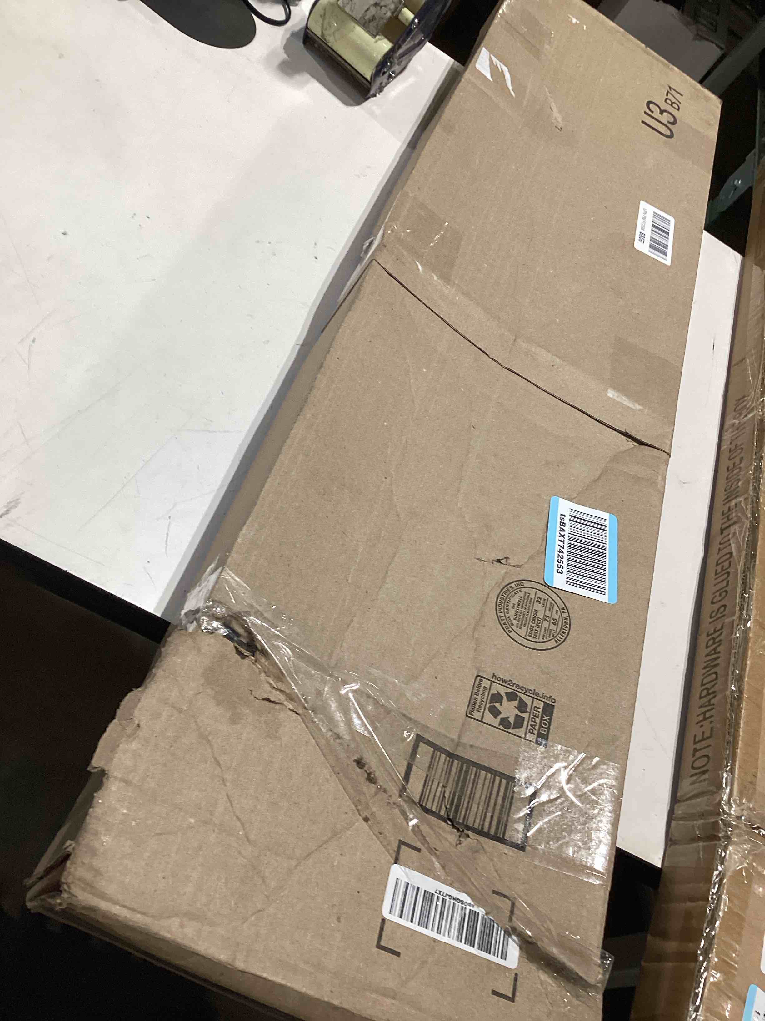 https://s3.amazonaws.com/lotting-images-prod/bidfta/PPE5147991_1777488263793.jpeg