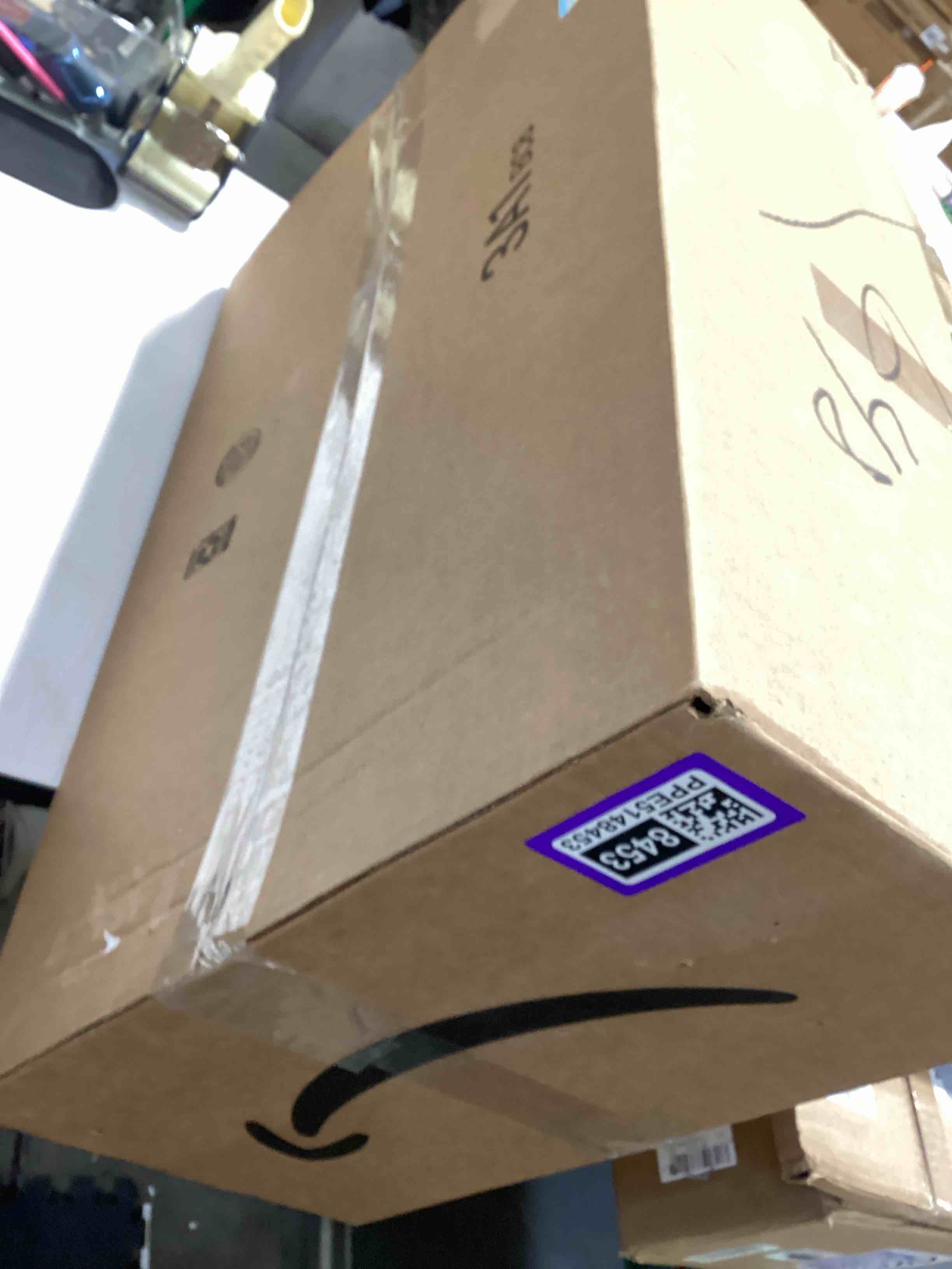 https://s3.amazonaws.com/lotting-images-prod/bidfta/PPE5148453_1777895721224.jpeg