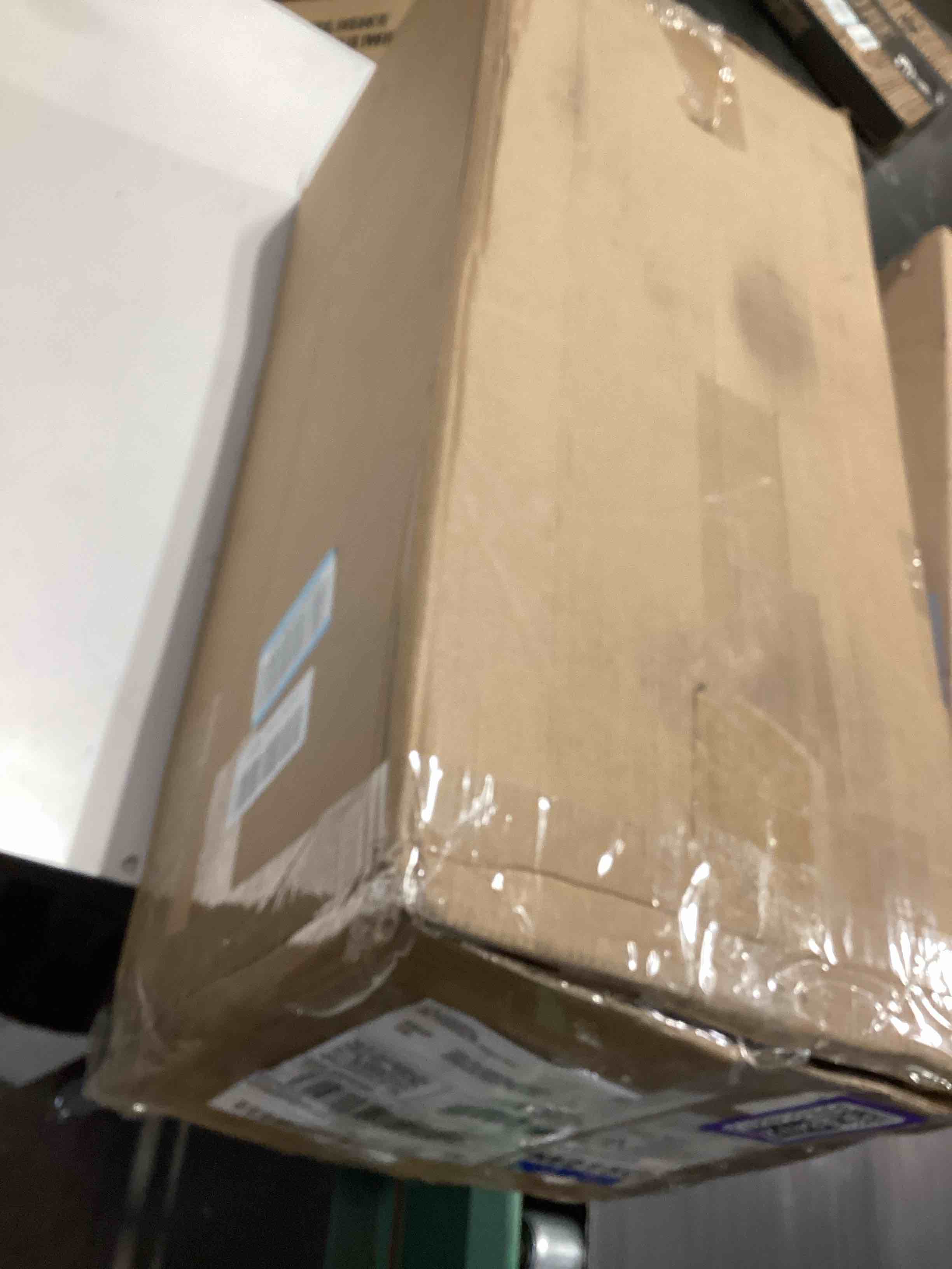 https://s3.amazonaws.com/lotting-images-prod/bidfta/PPE5148472_1777896445172.jpeg