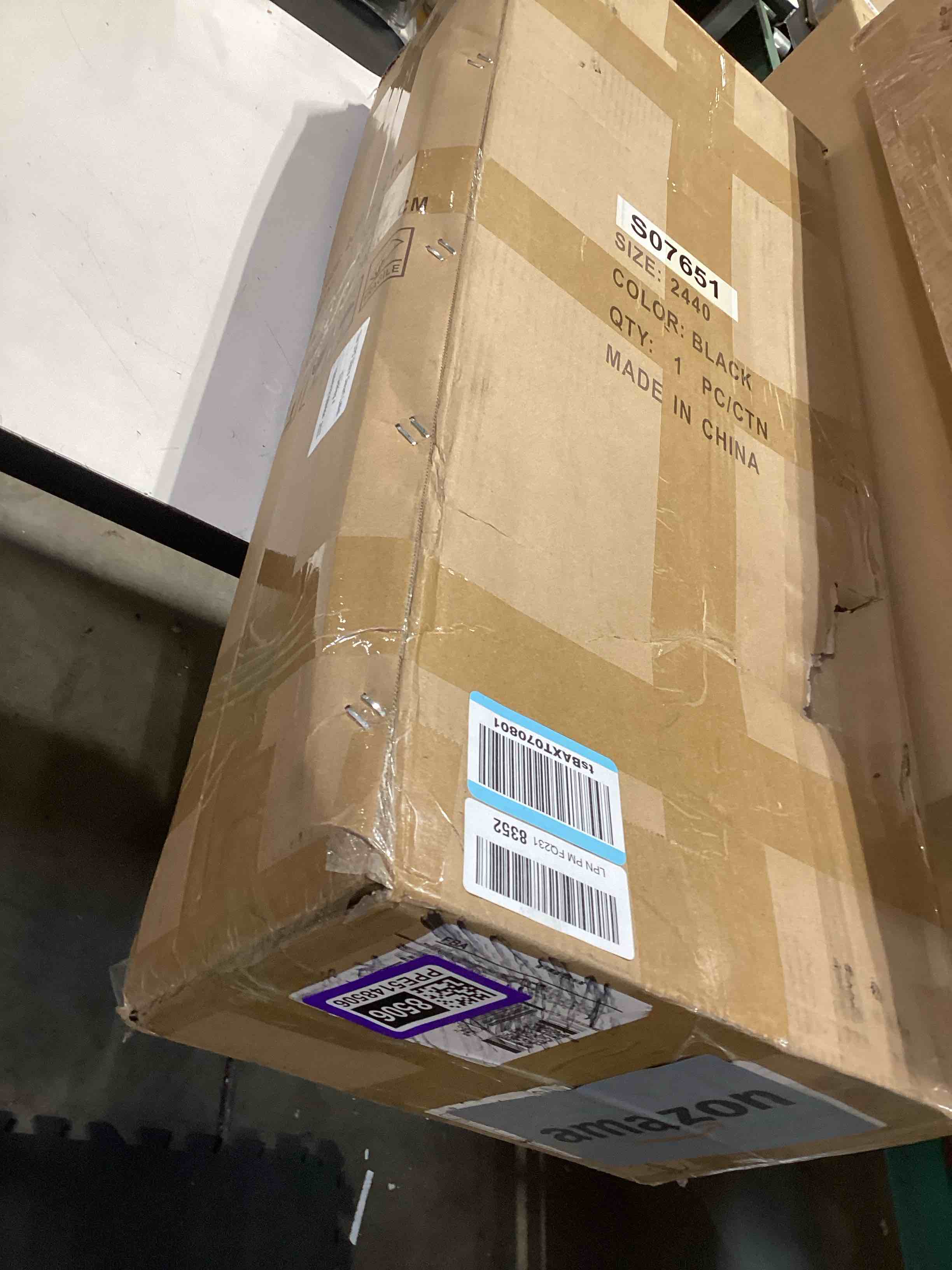 https://s3.amazonaws.com/lotting-images-prod/bidfta/PPE5148506_1777899420857.jpeg
