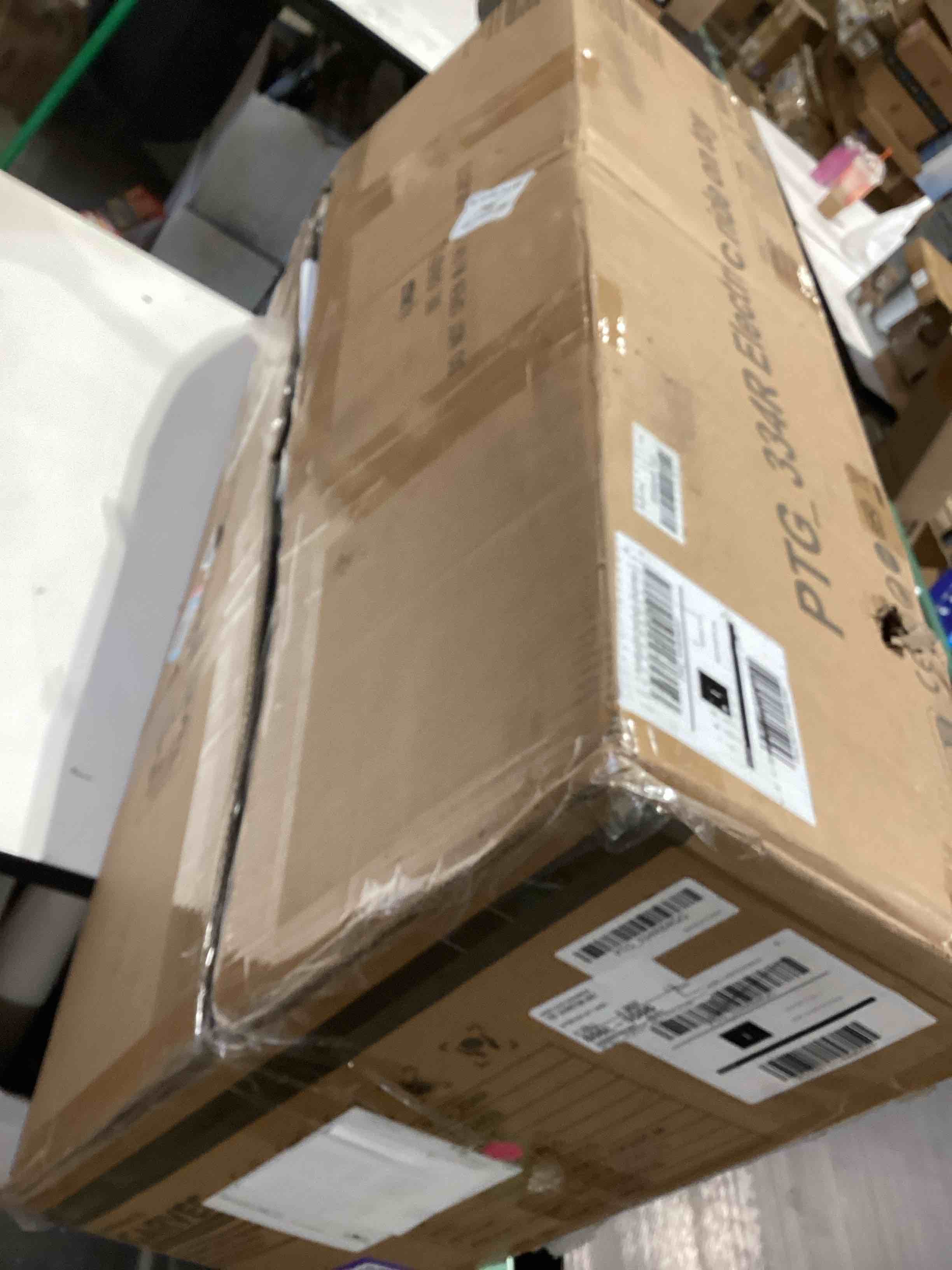 https://s3.amazonaws.com/lotting-images-prod/bidfta/PPE5148536_1777902309097.jpeg