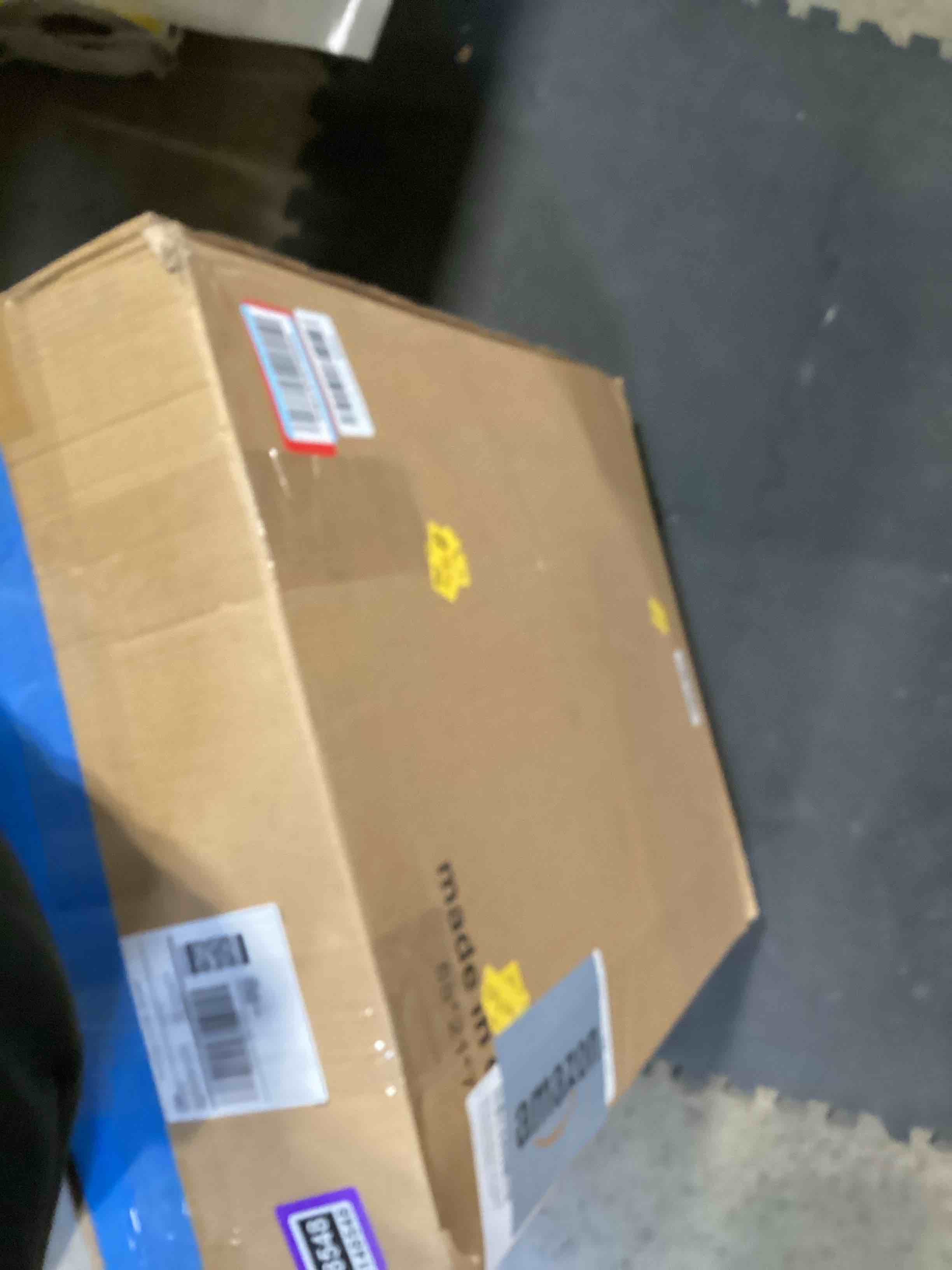 https://s3.amazonaws.com/lotting-images-prod/bidfta/PPE5148548_1777902762924.jpeg